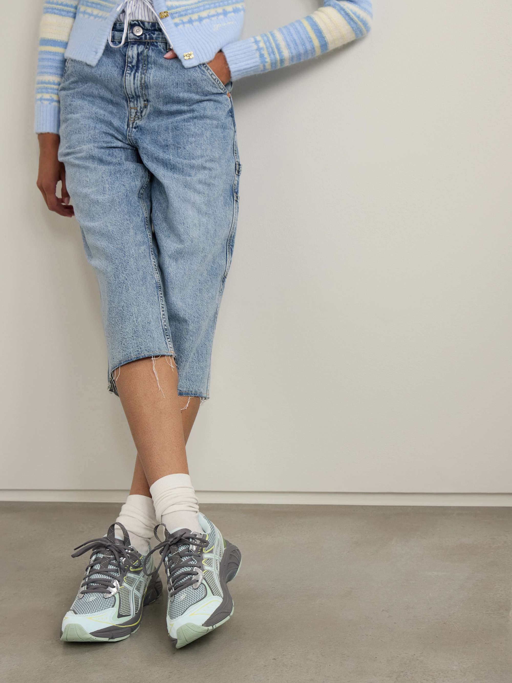 ASICS 