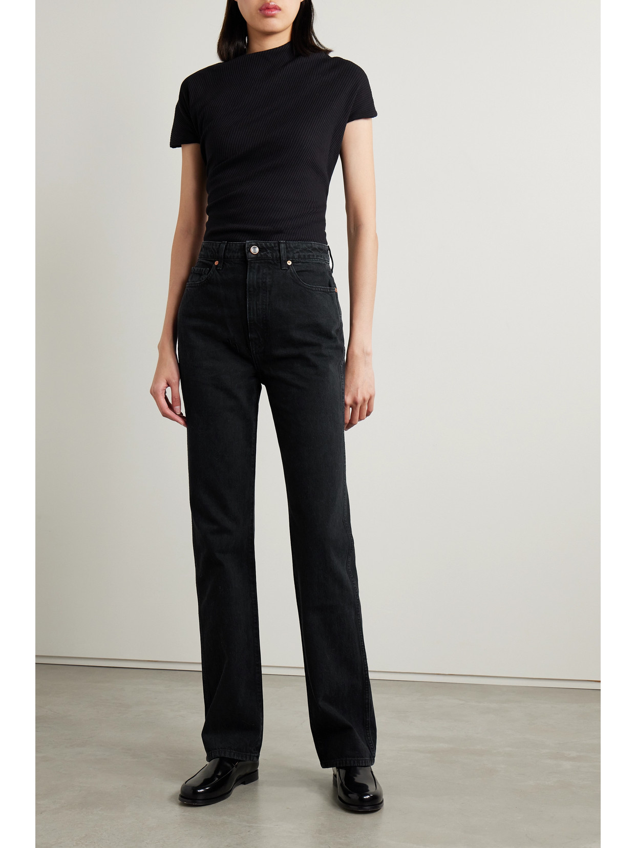 Shop Khaite Danielle High-rise Straight-leg Jeans In Black