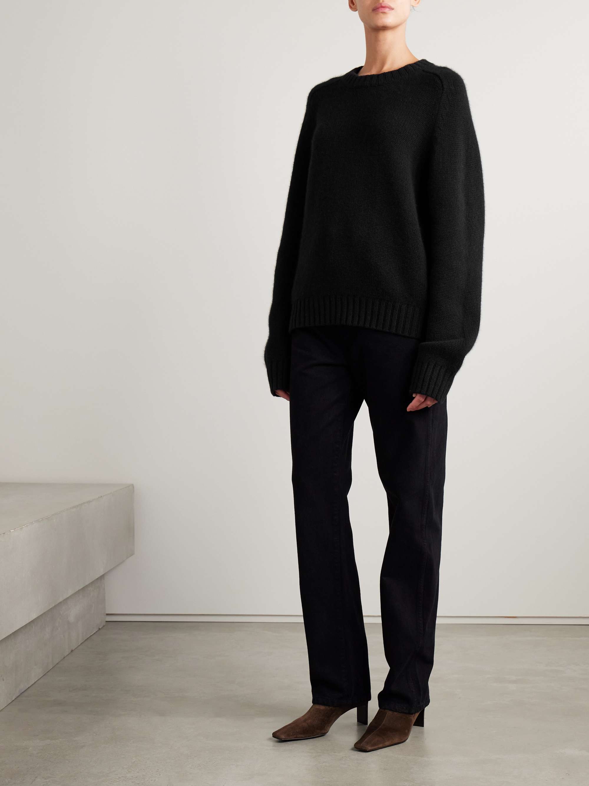 KHAITE Mae cashmere sweater
