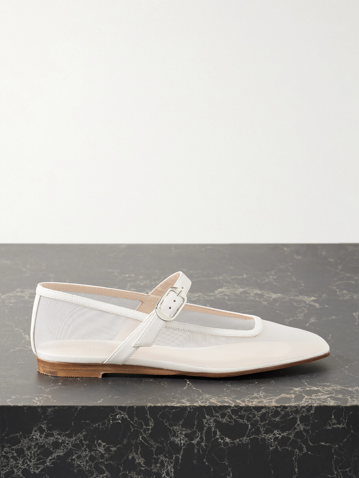 Le Monde Beryl - Leather-trimmed Mesh Mary Jane Ballet Flats - White