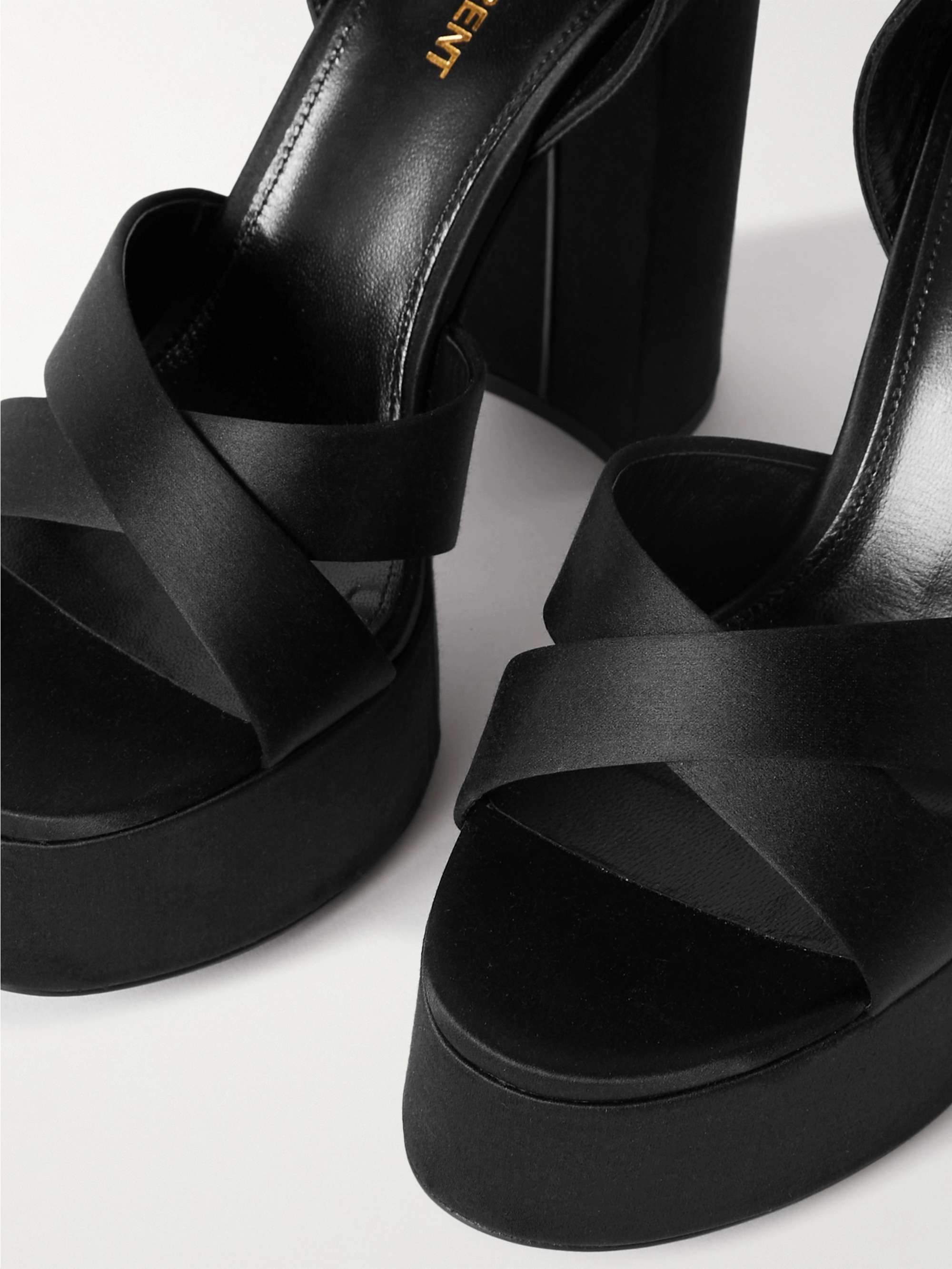 Sandales plates formes en satin a cristaux Bianca SAINT LAURENT pour femme NET A PORTER