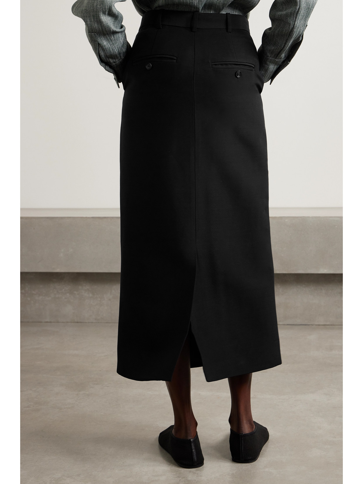 Co Wool Midi Skirt In Black