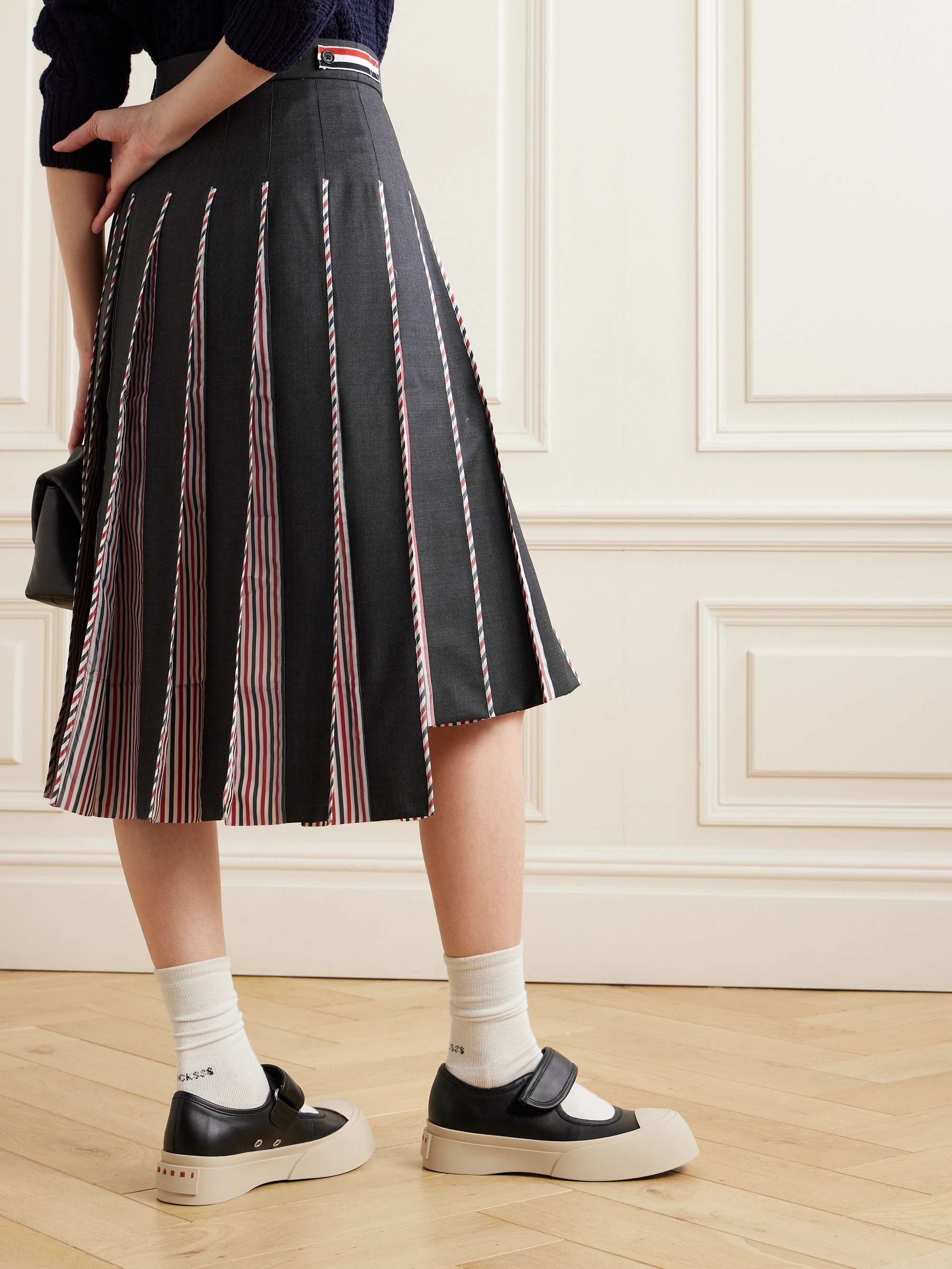 THOM BROWNE 