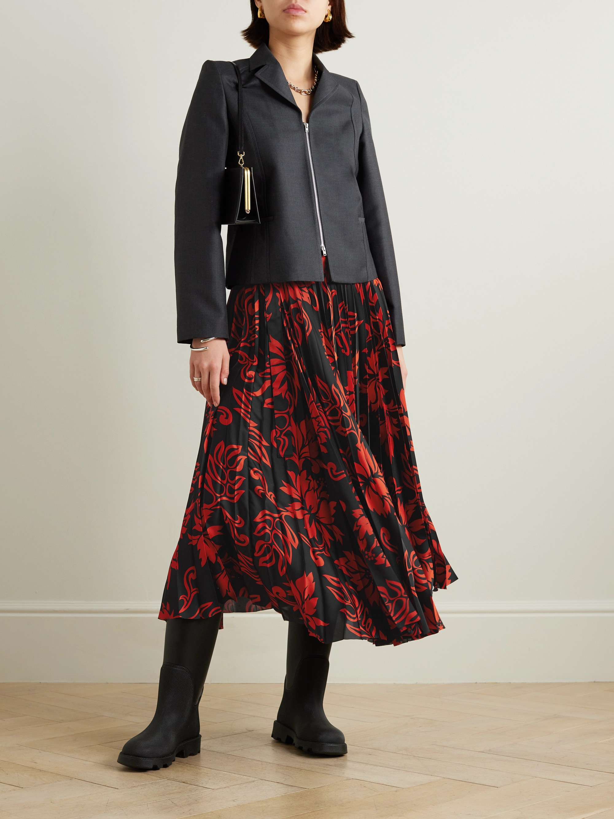 Sacai Pleated floral-print satin midi skirt