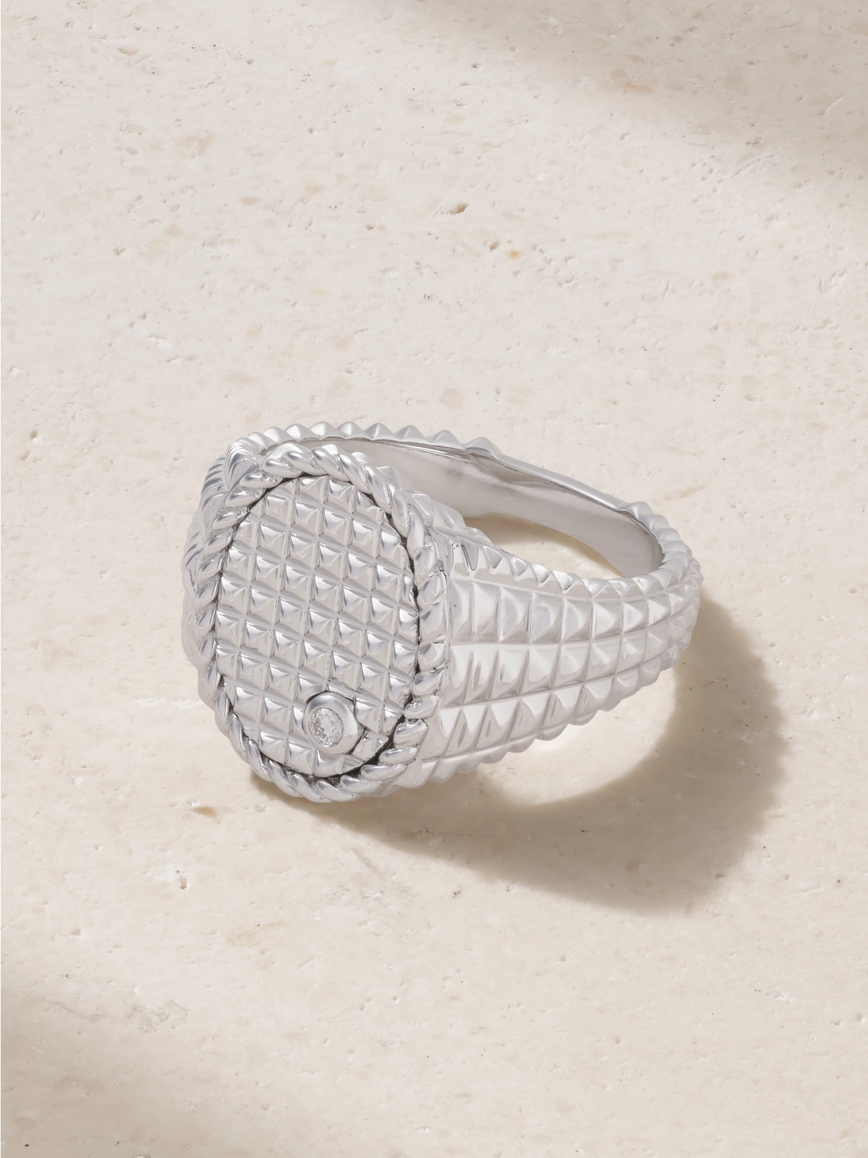Yvonne Léon - 9-karat White Gold Diamond Signet Ring - 4