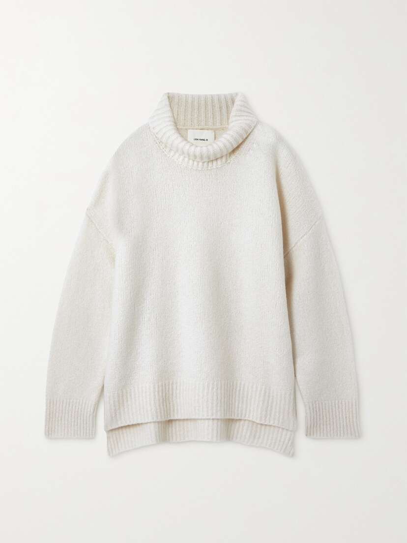Lisa Yang Elwinn Cashmere Turtleneck Sweater
