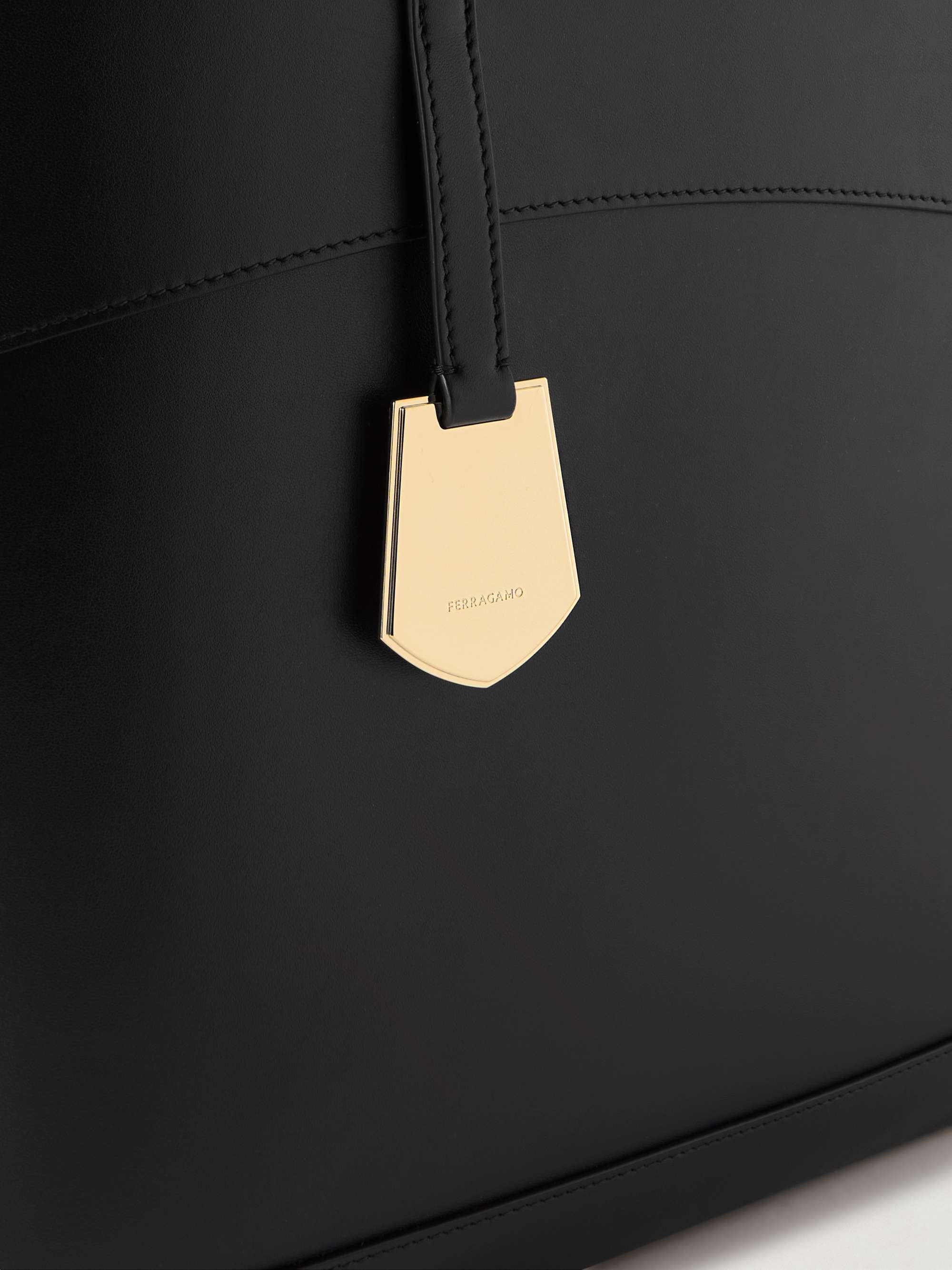 FERRAGAMO 