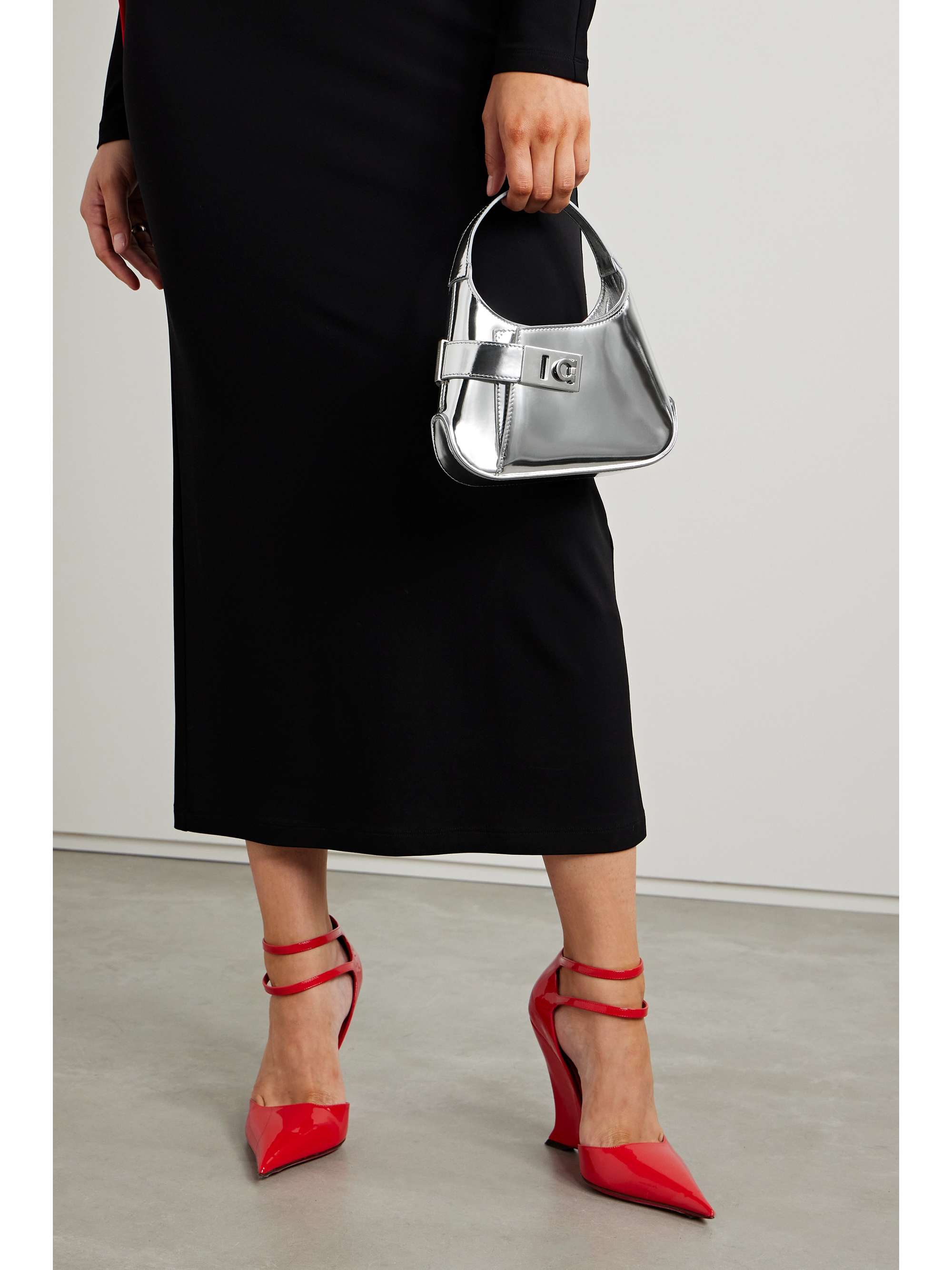 FERRAGAMO 