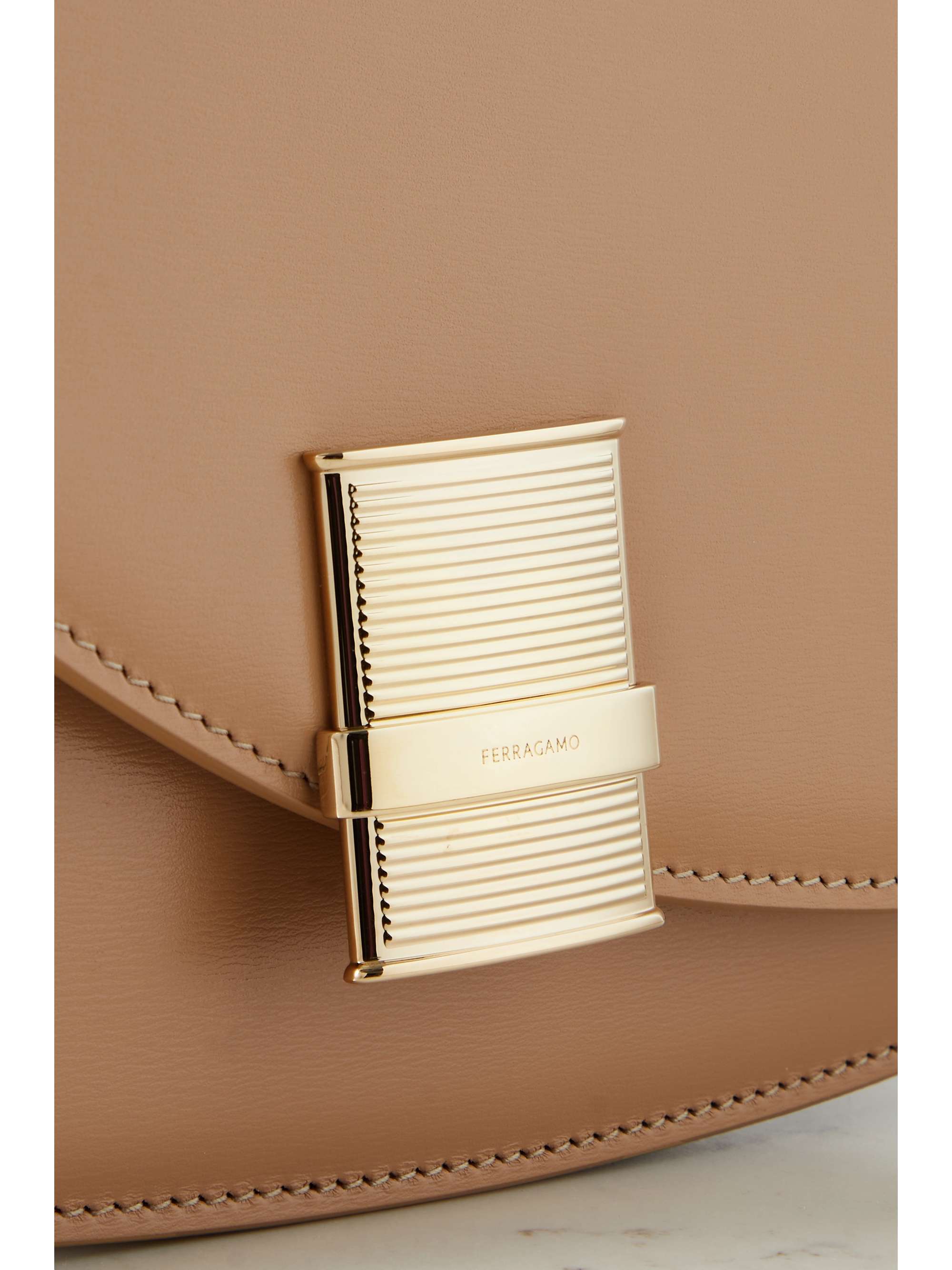 FERRAGAMO 