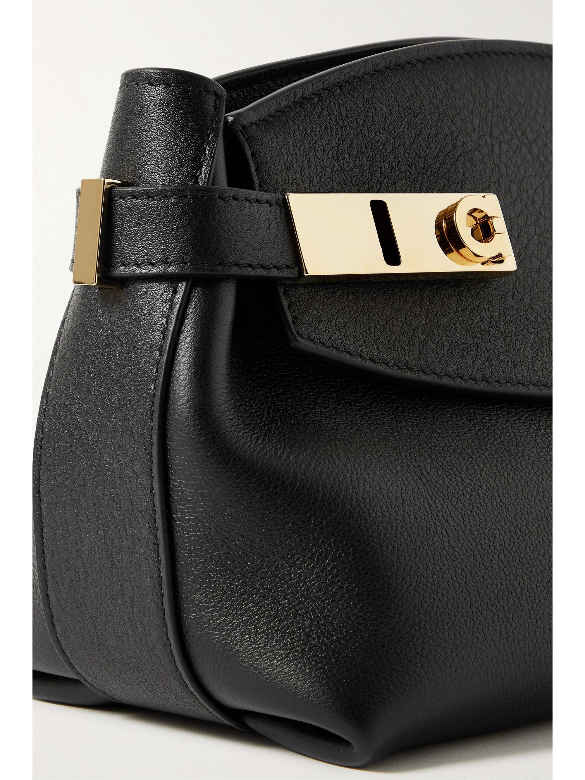 FERRAGAMO 