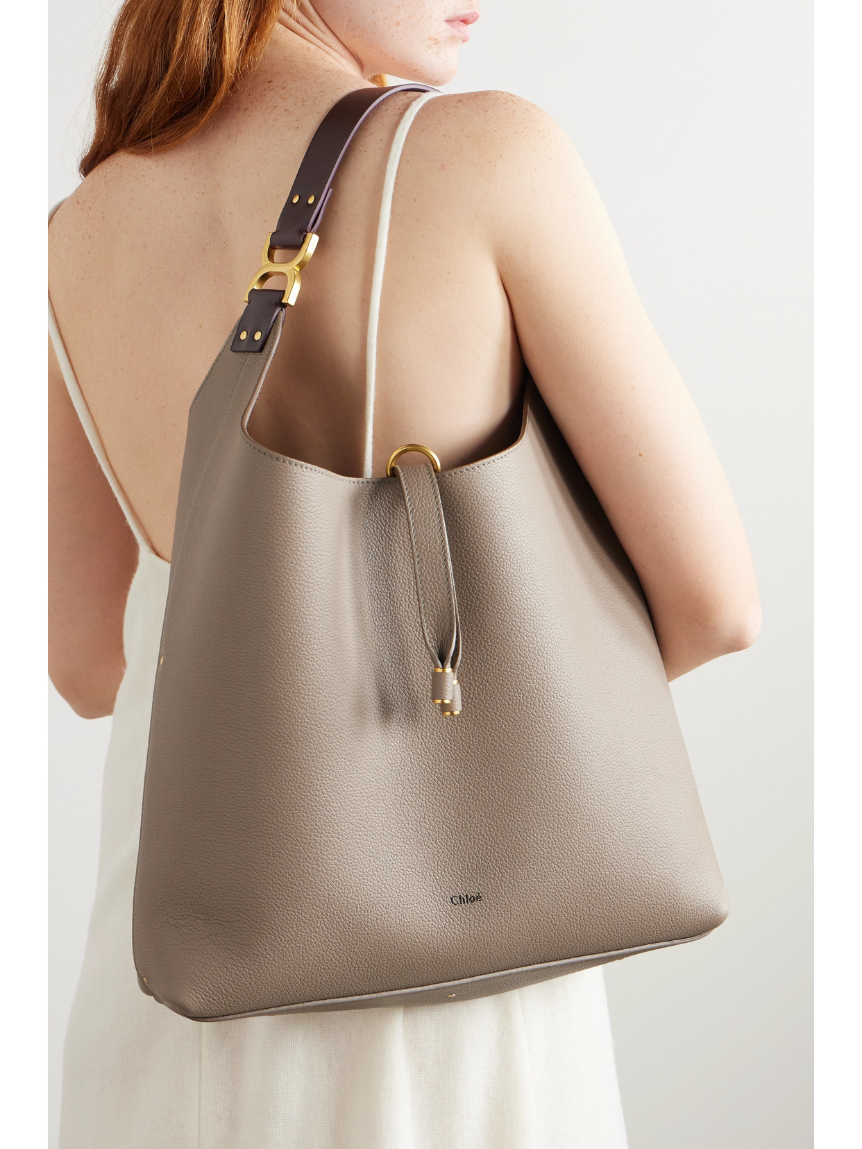 Shop Chloé + Net Sustain Marcie Two-tone Textured-leather Shoulder Bag In Gray