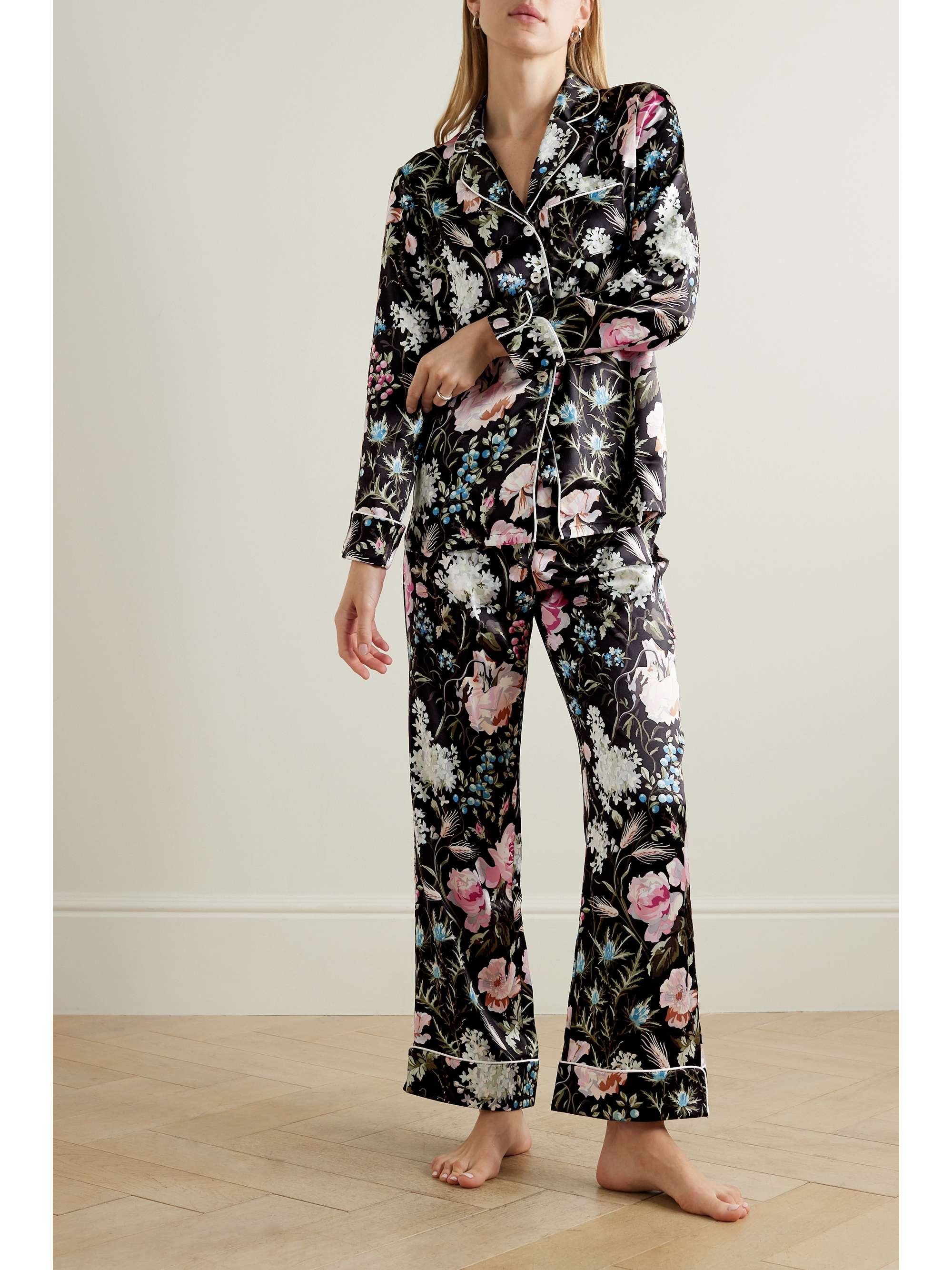 OLIVIA VON HALLE Lila printed silk-satin pajama set | NET-A-PORTER