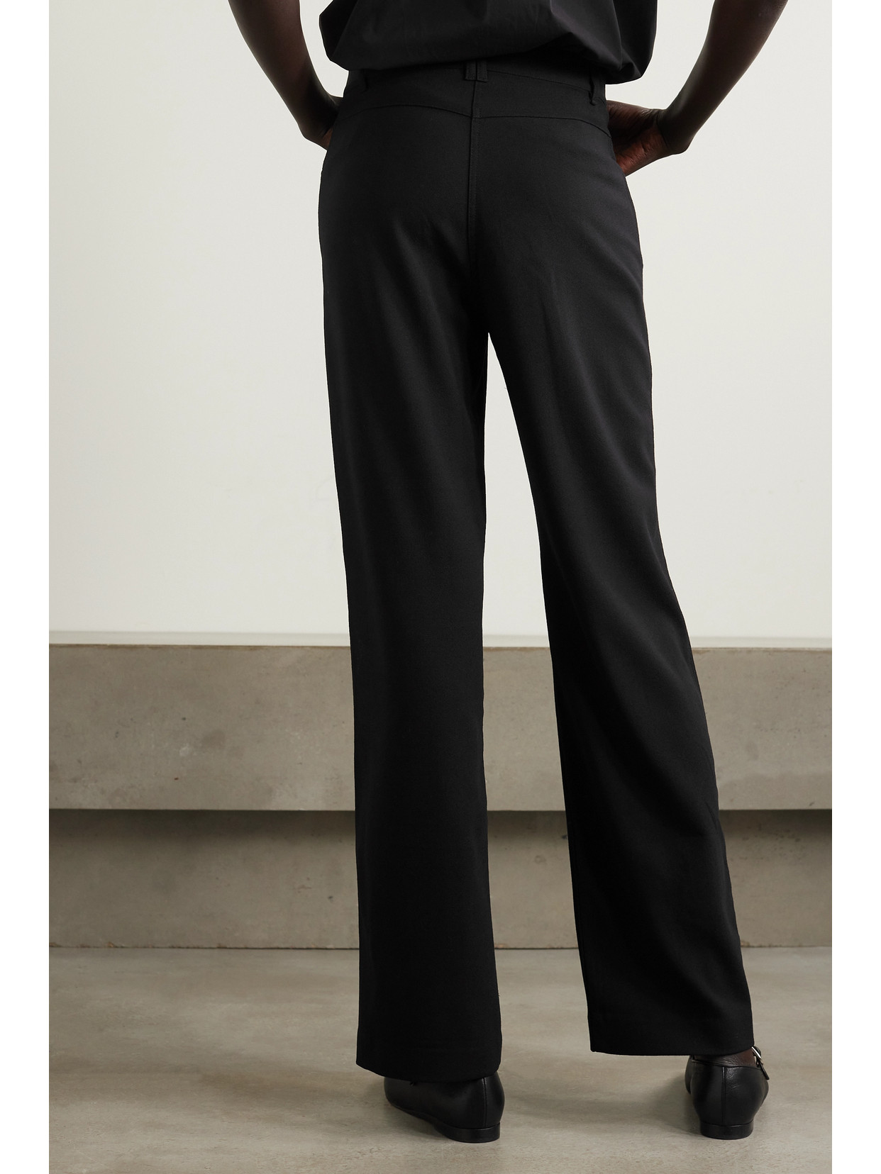 MATTEAU + NET SUSTAIN WOOL-BLEND CREPE STRAIGHT-LEG PANTS