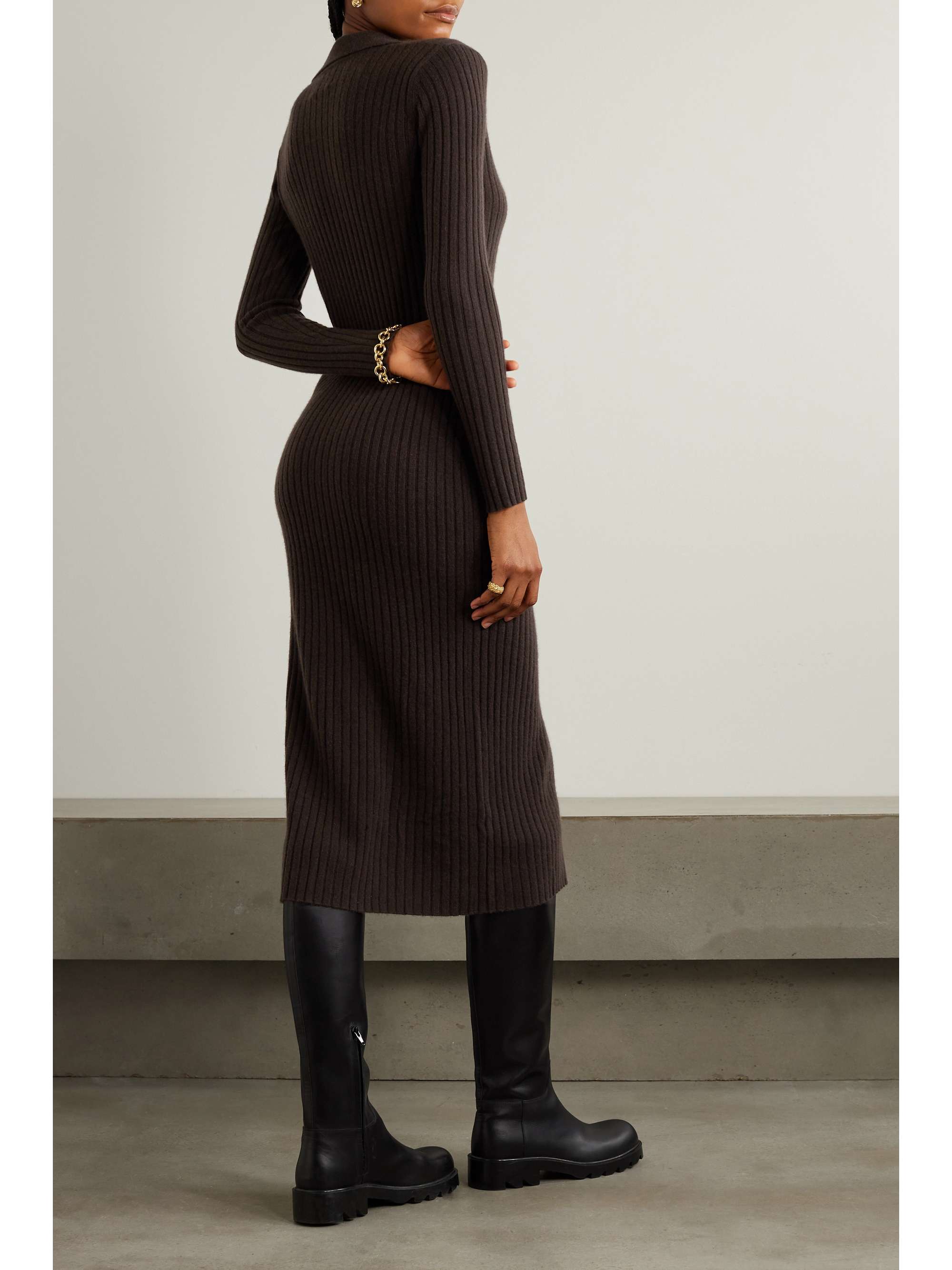 ALLUDE 