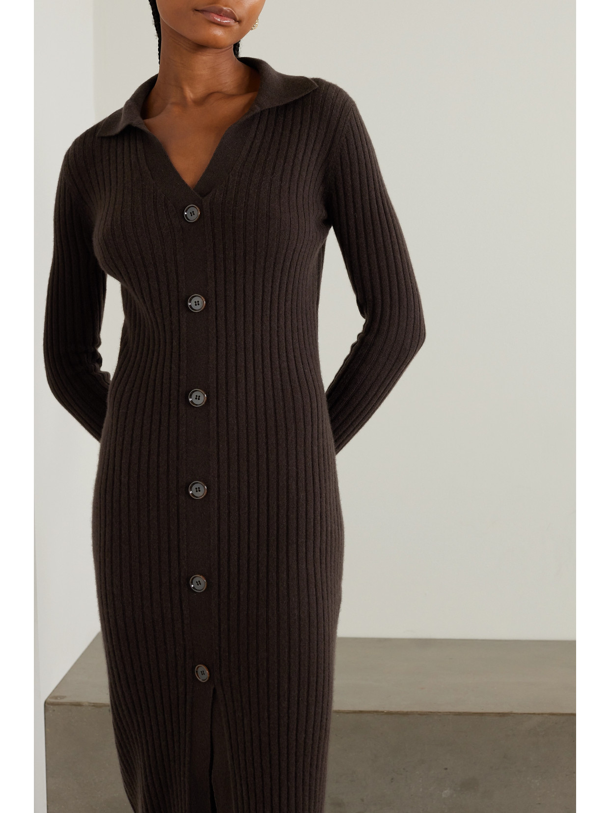 Shop Allude Serafino Ribbed Cashmere Midi Dress In Brown