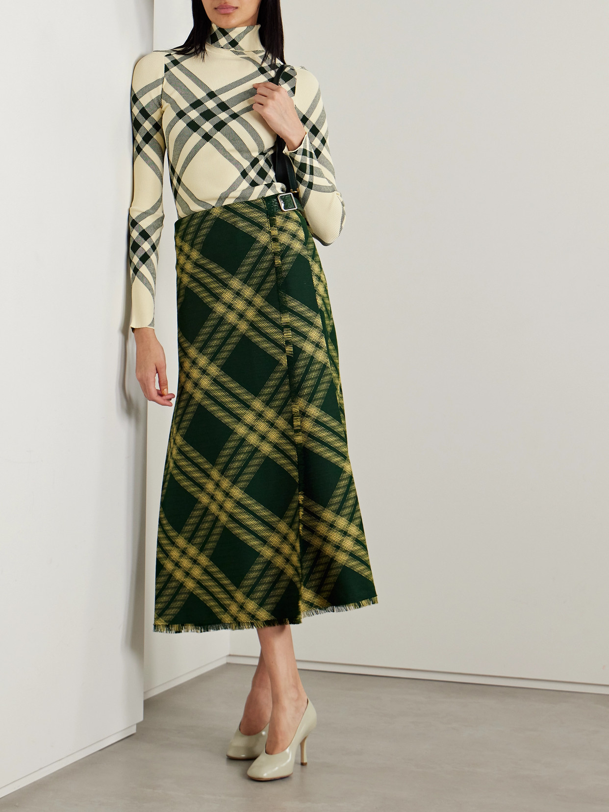 Burberry Maxi Kilt With Check Pattern In Yellow