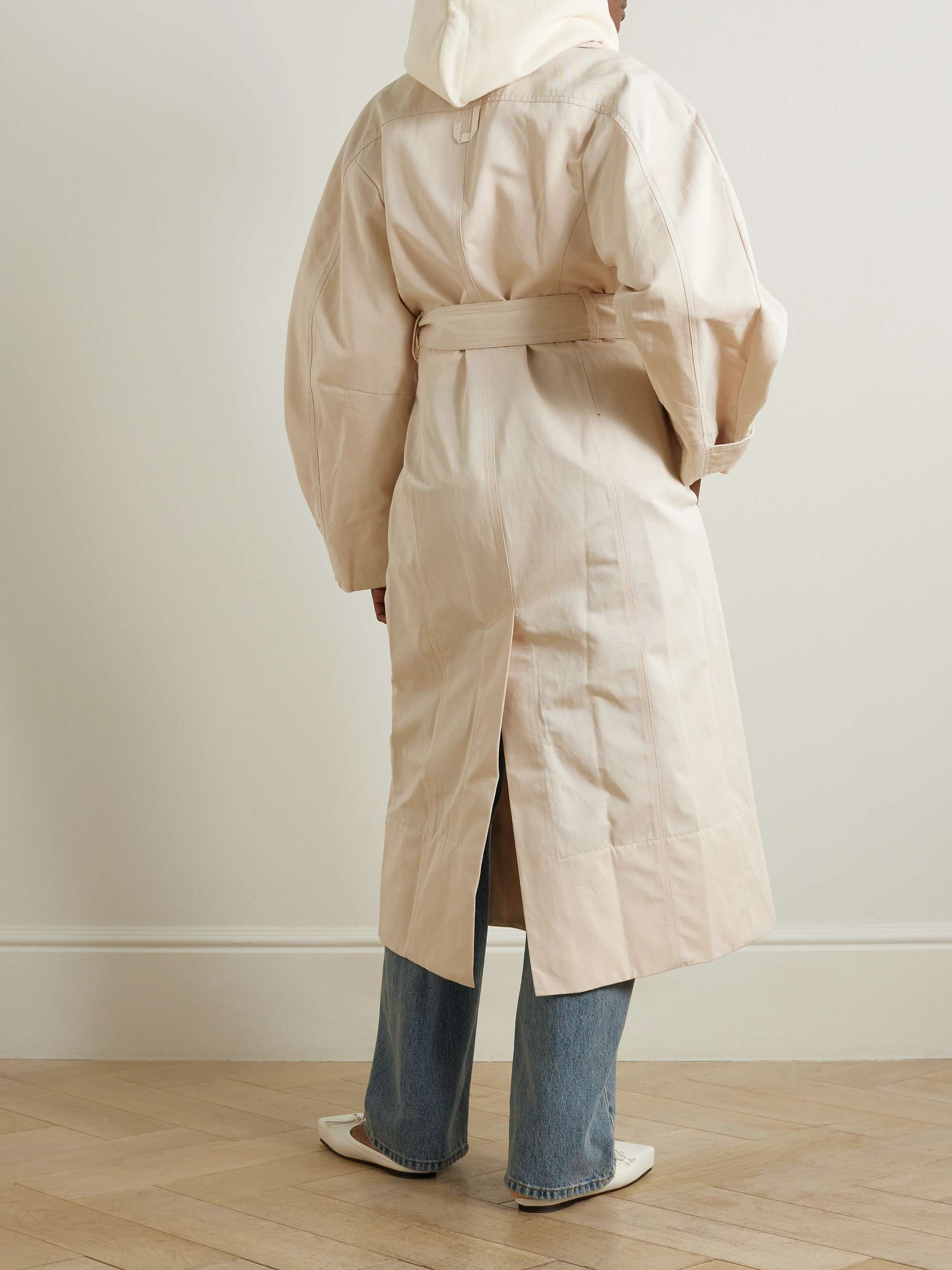 JACQUEMUS 