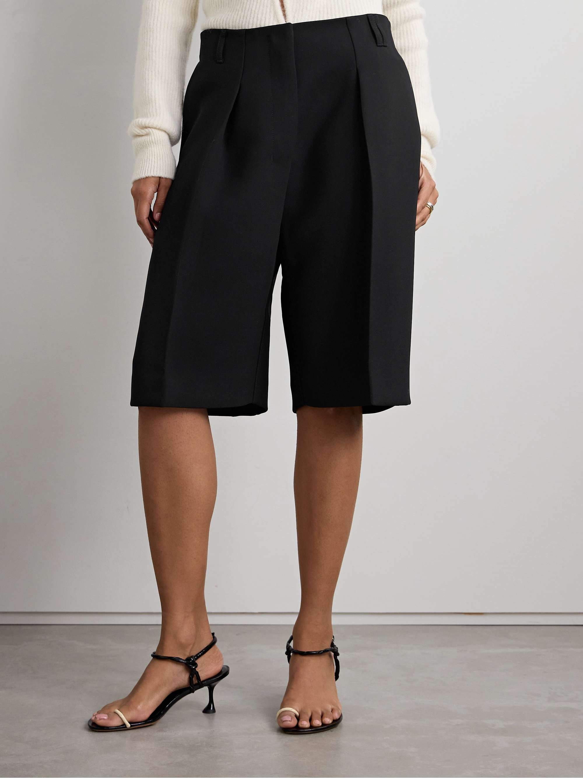 JACQUEMUS 