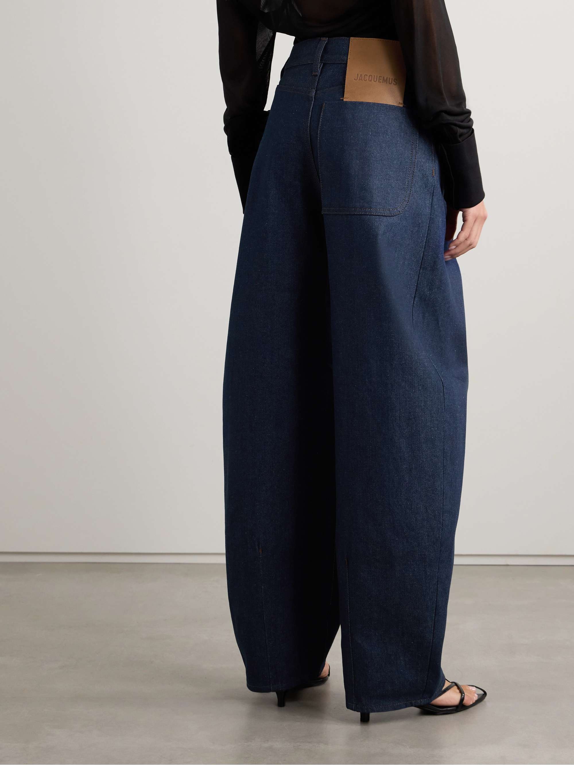 JACQUEMUS 