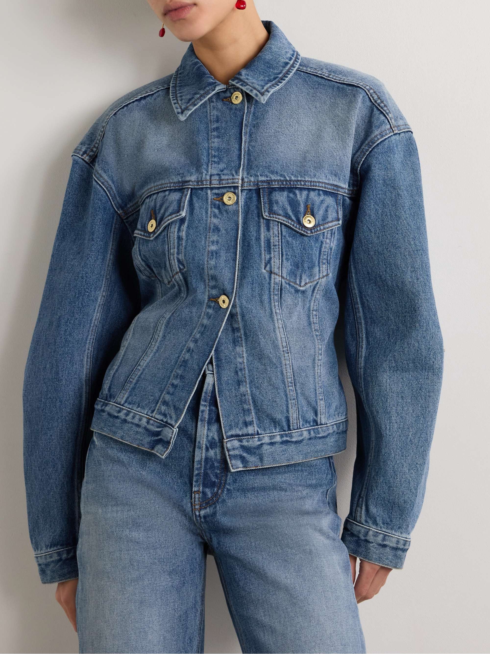 JACQUEMUS 