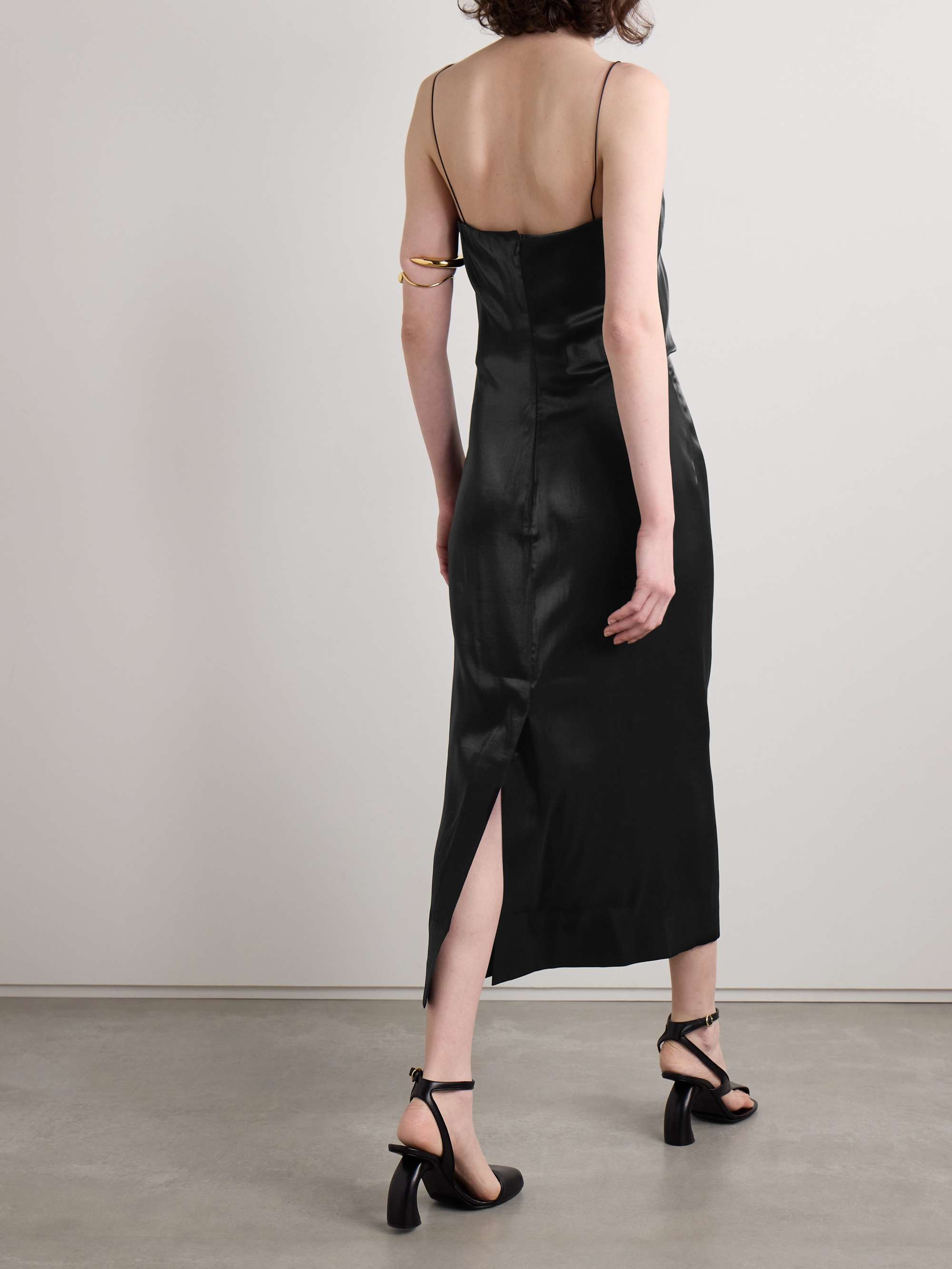 JACQUEMUS 