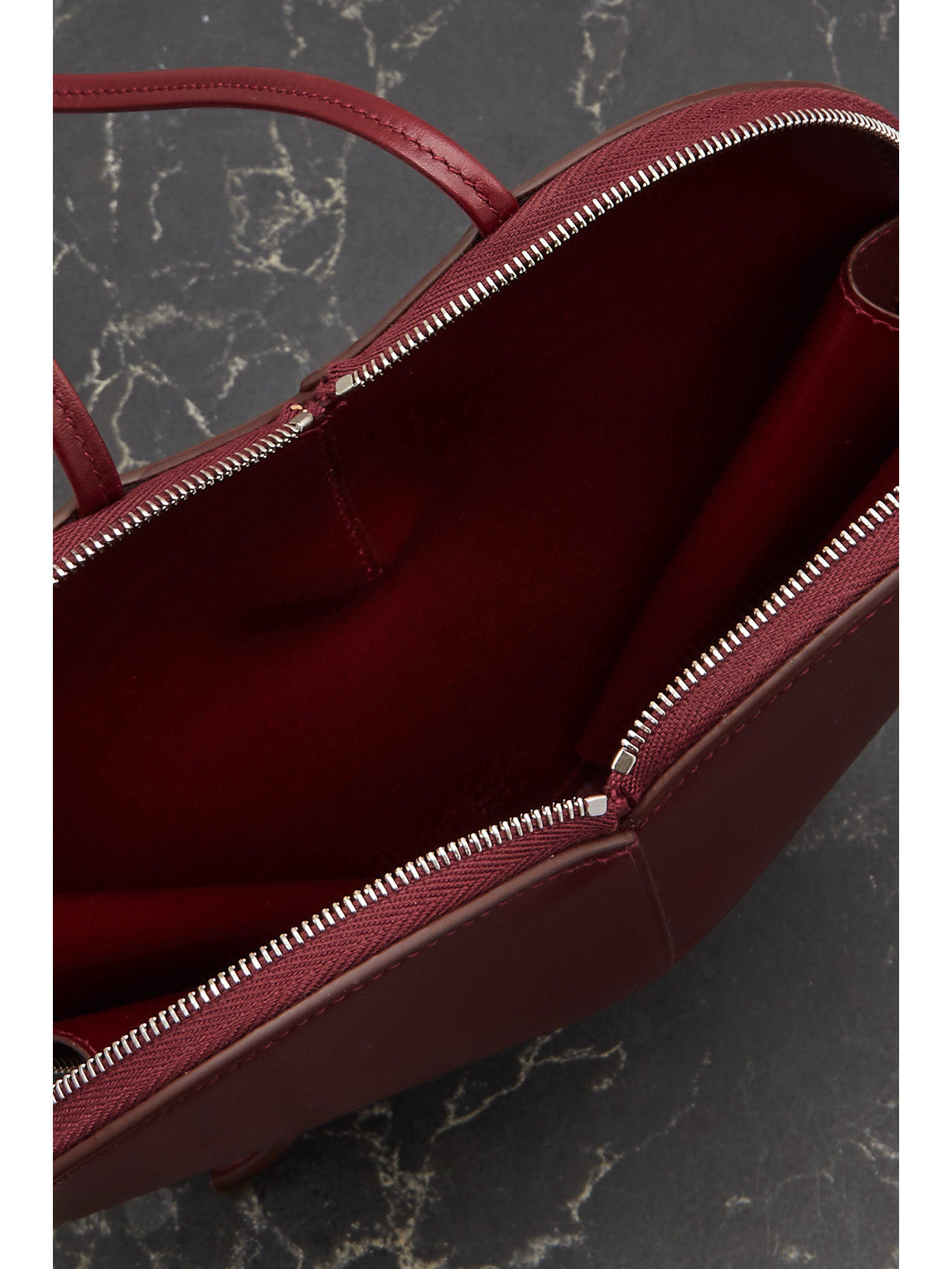 Alaïa Le Coeur Dark Red Leather Crossbody Bag In Burgundy