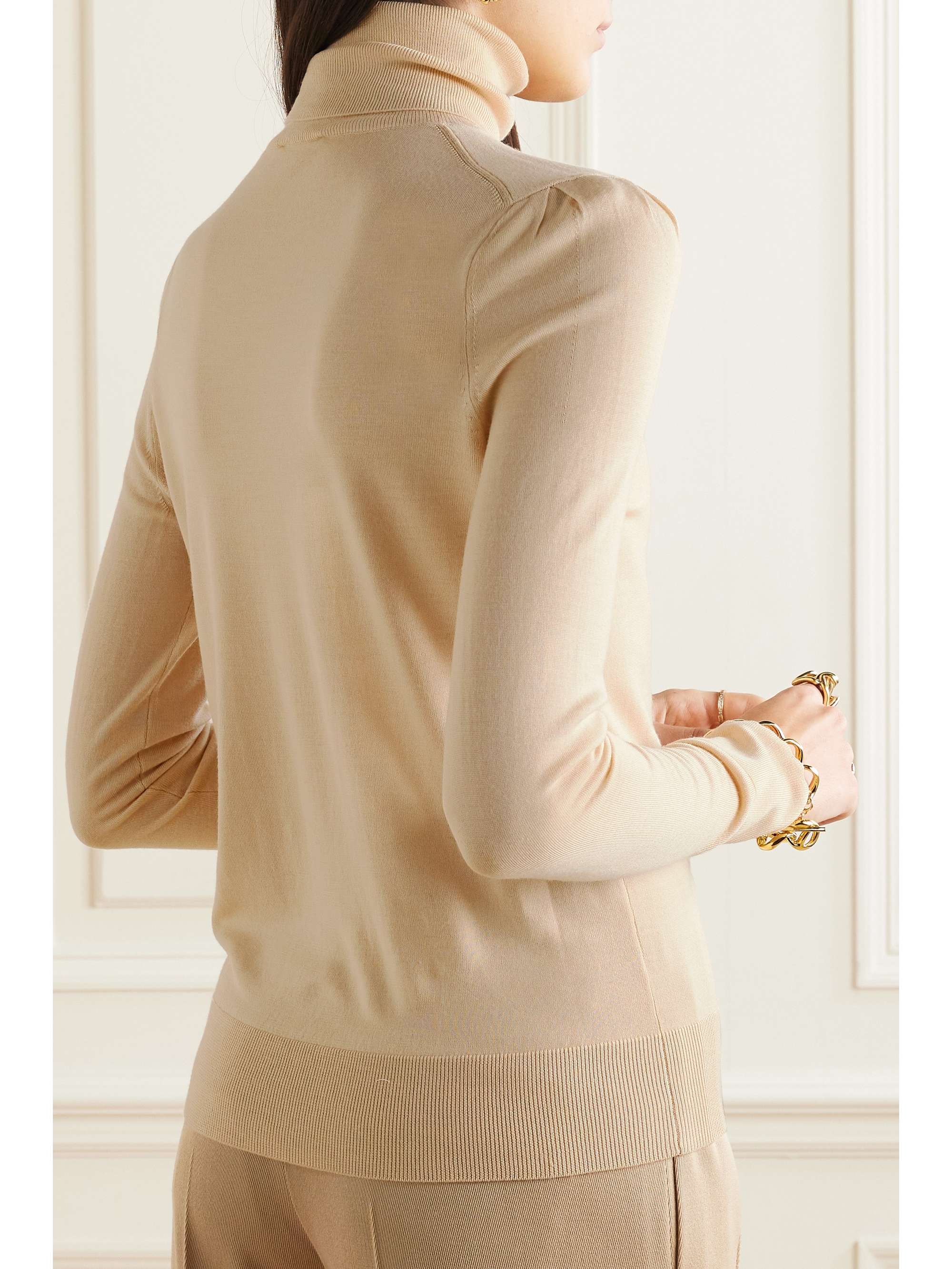 CHLOÉ 