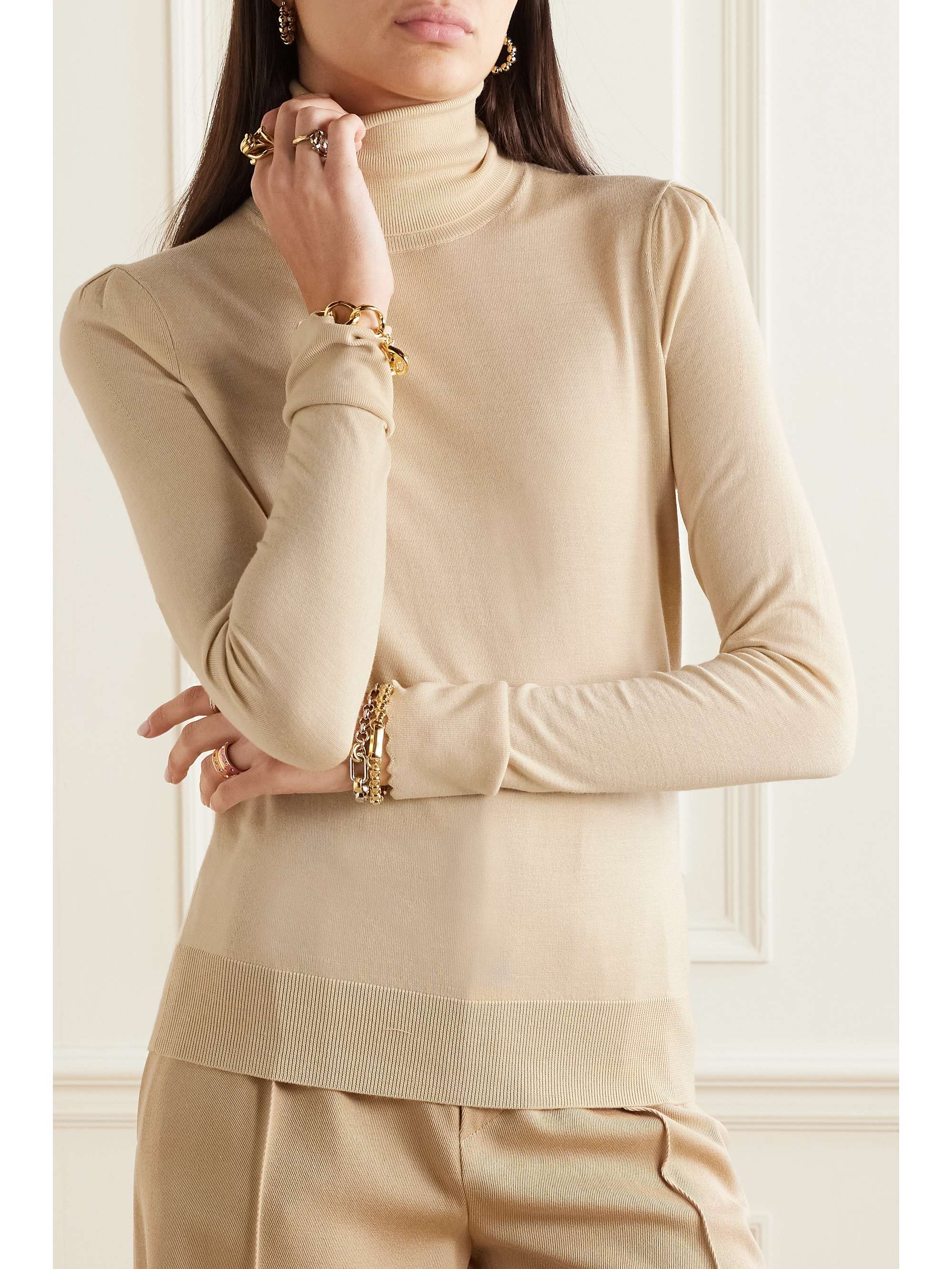 CHLOÉ 