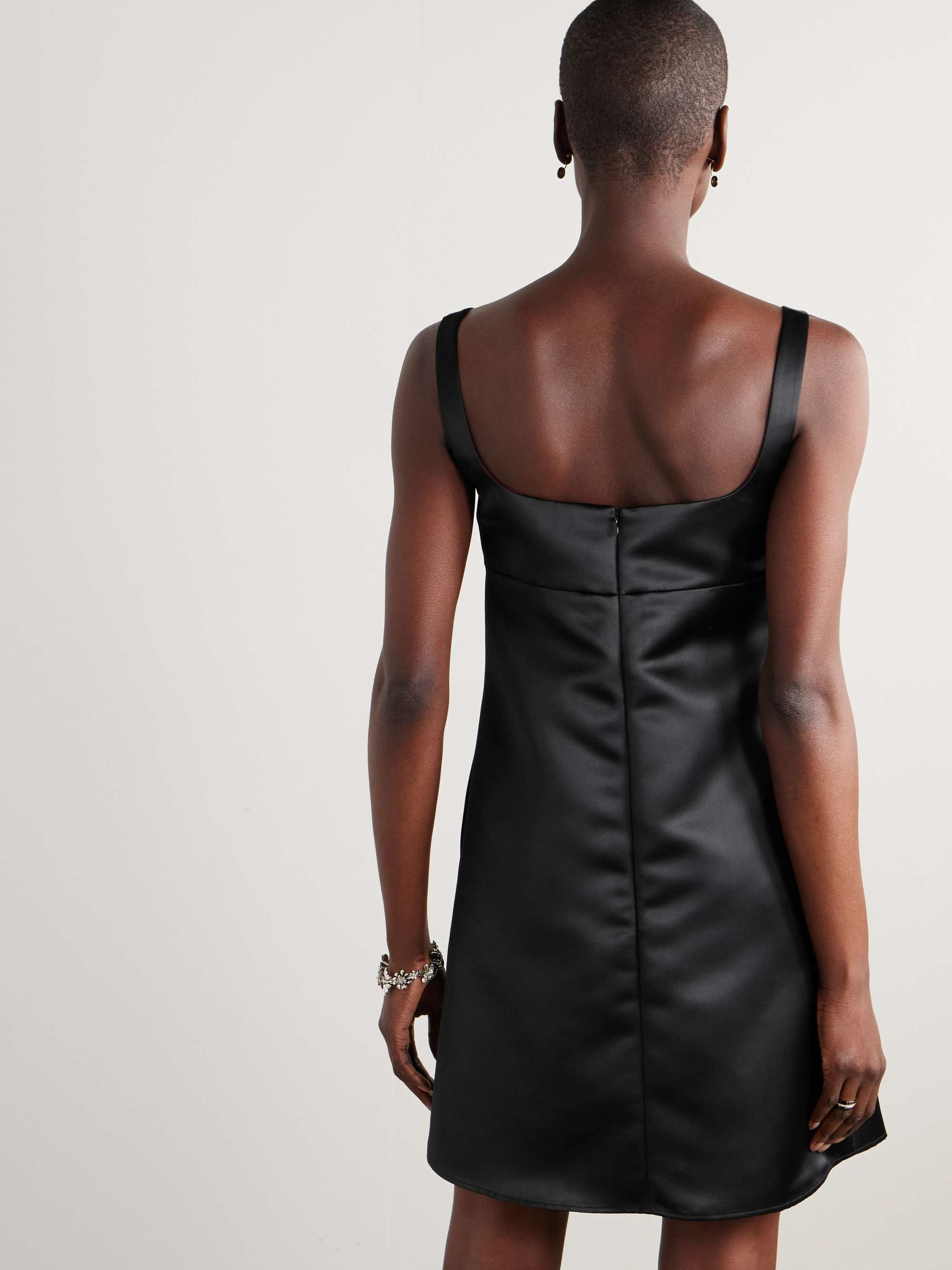 NINA RICCI 