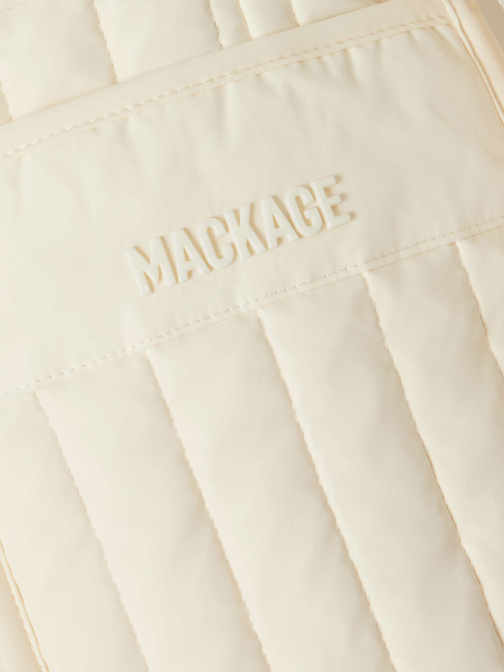 MACKAGE 