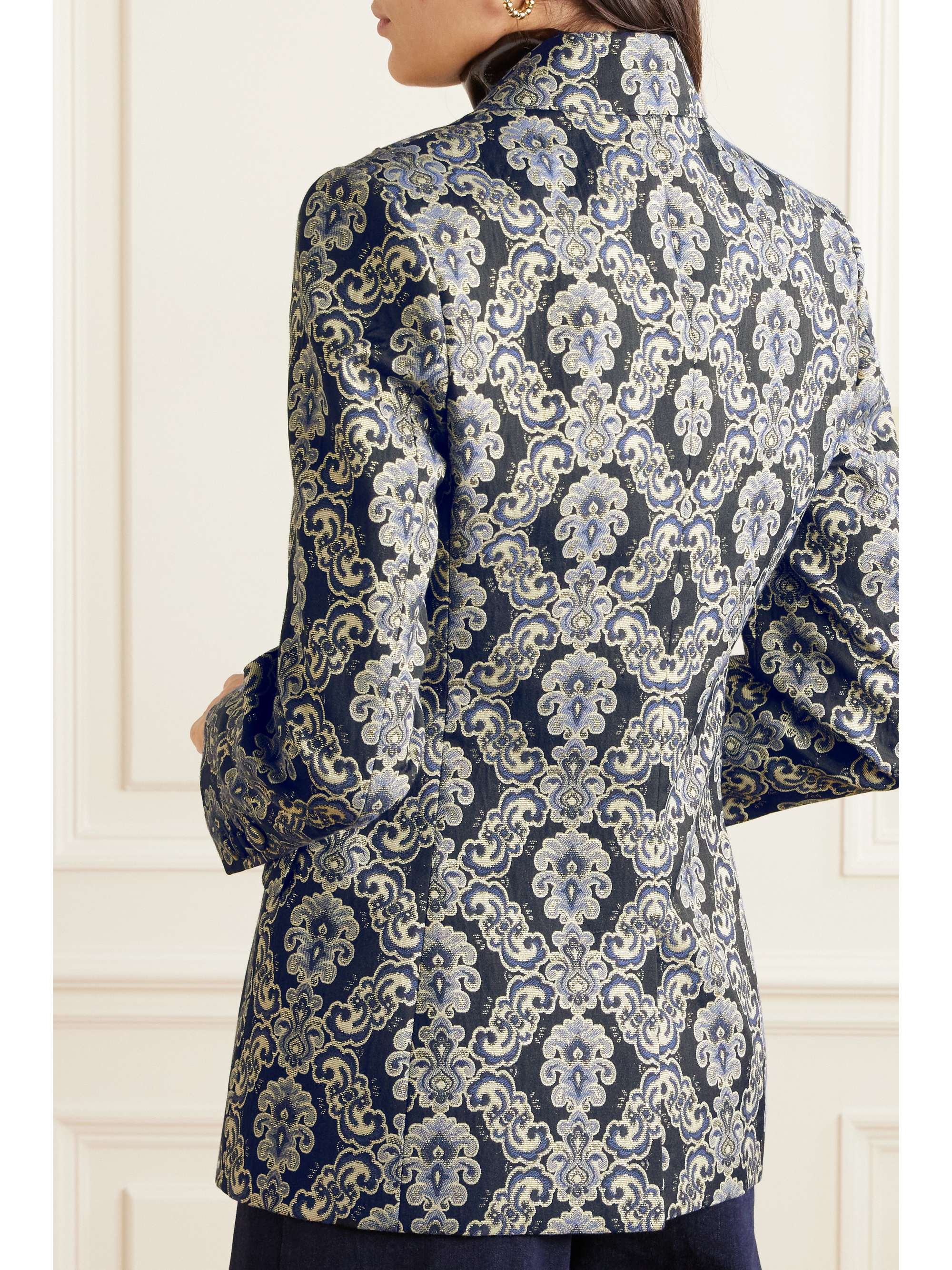 ETRO 