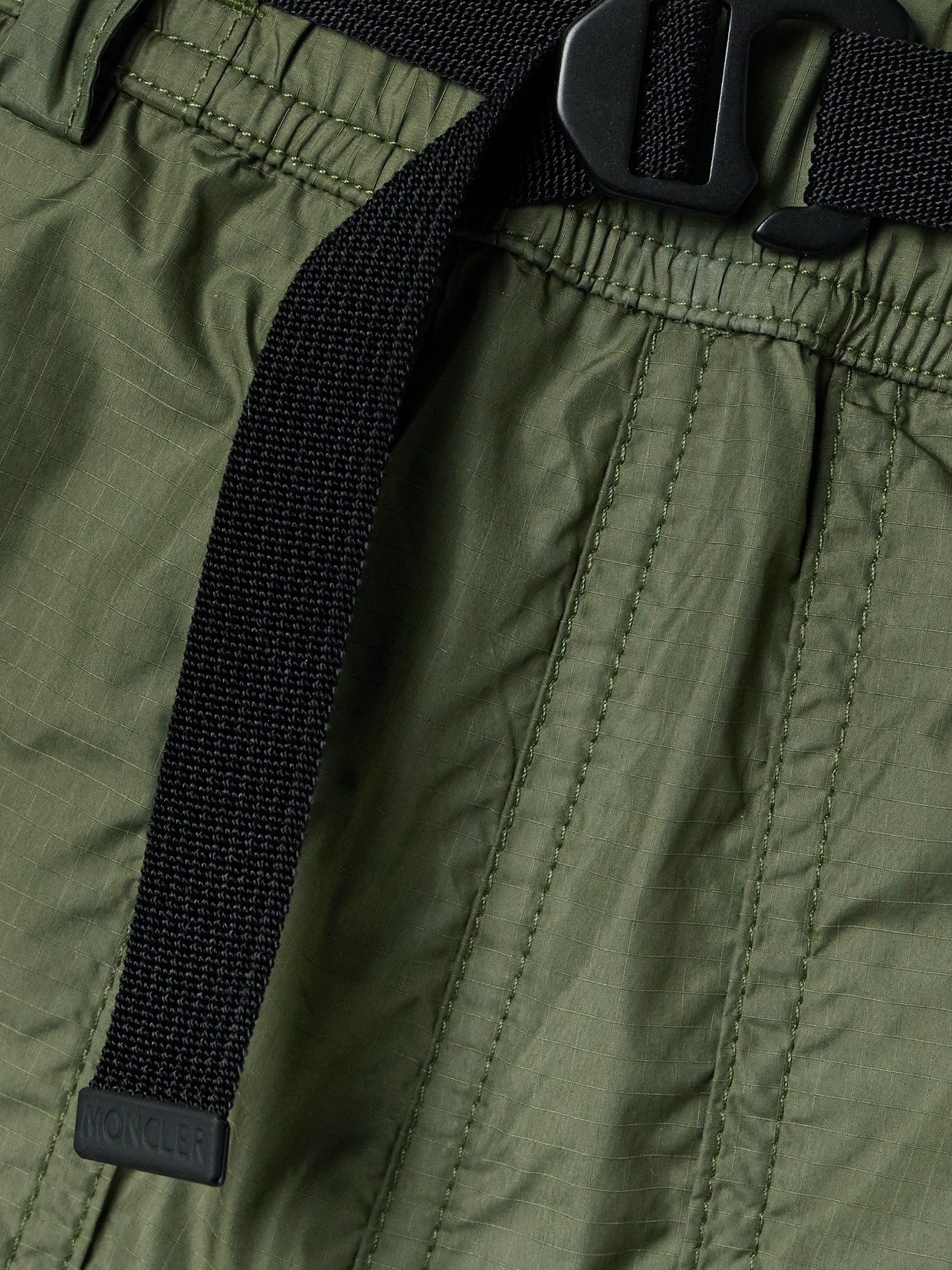Moncler Belted Ripstop Cargo Pants In Green