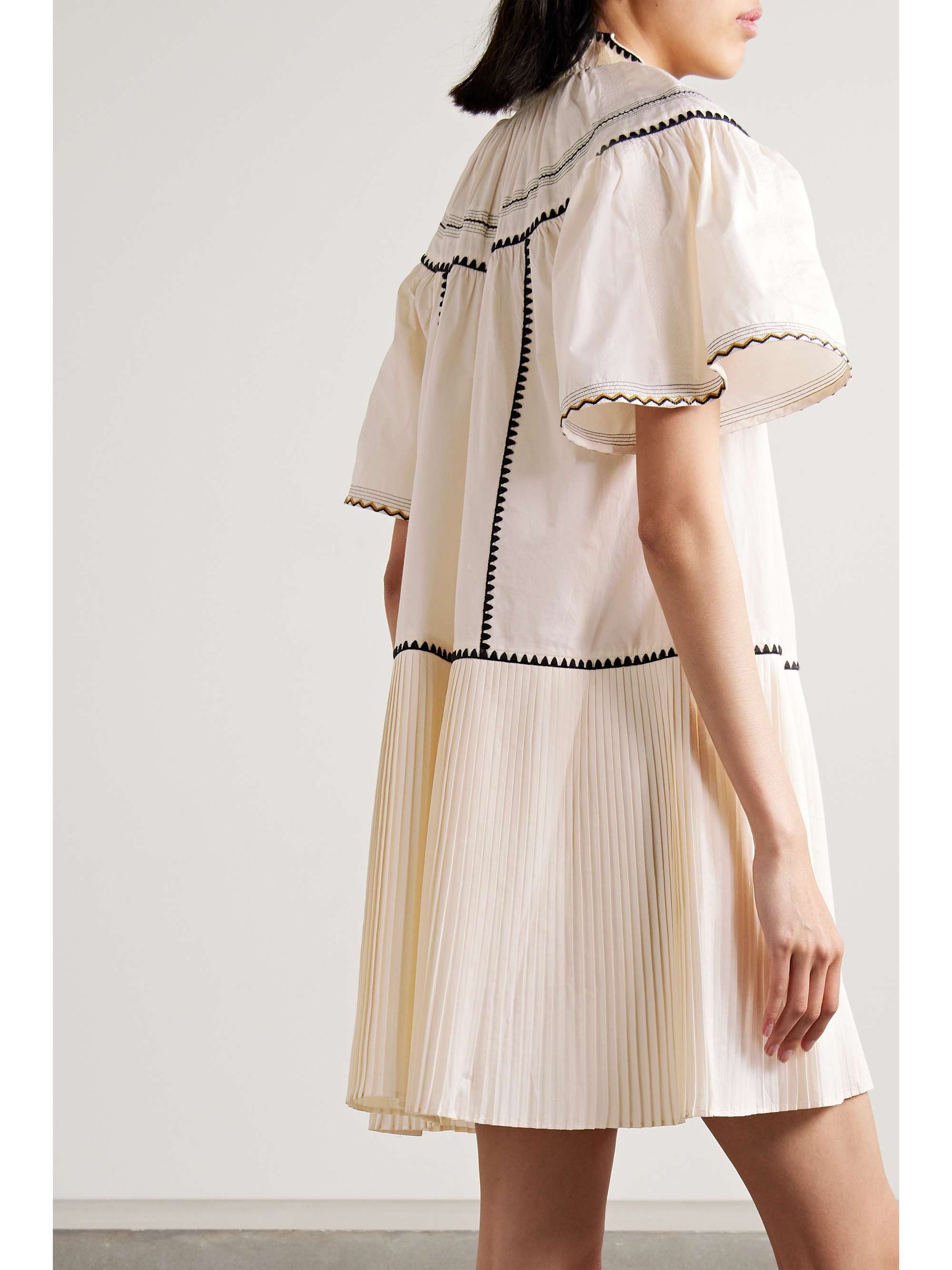 ULLA JOHNSON 