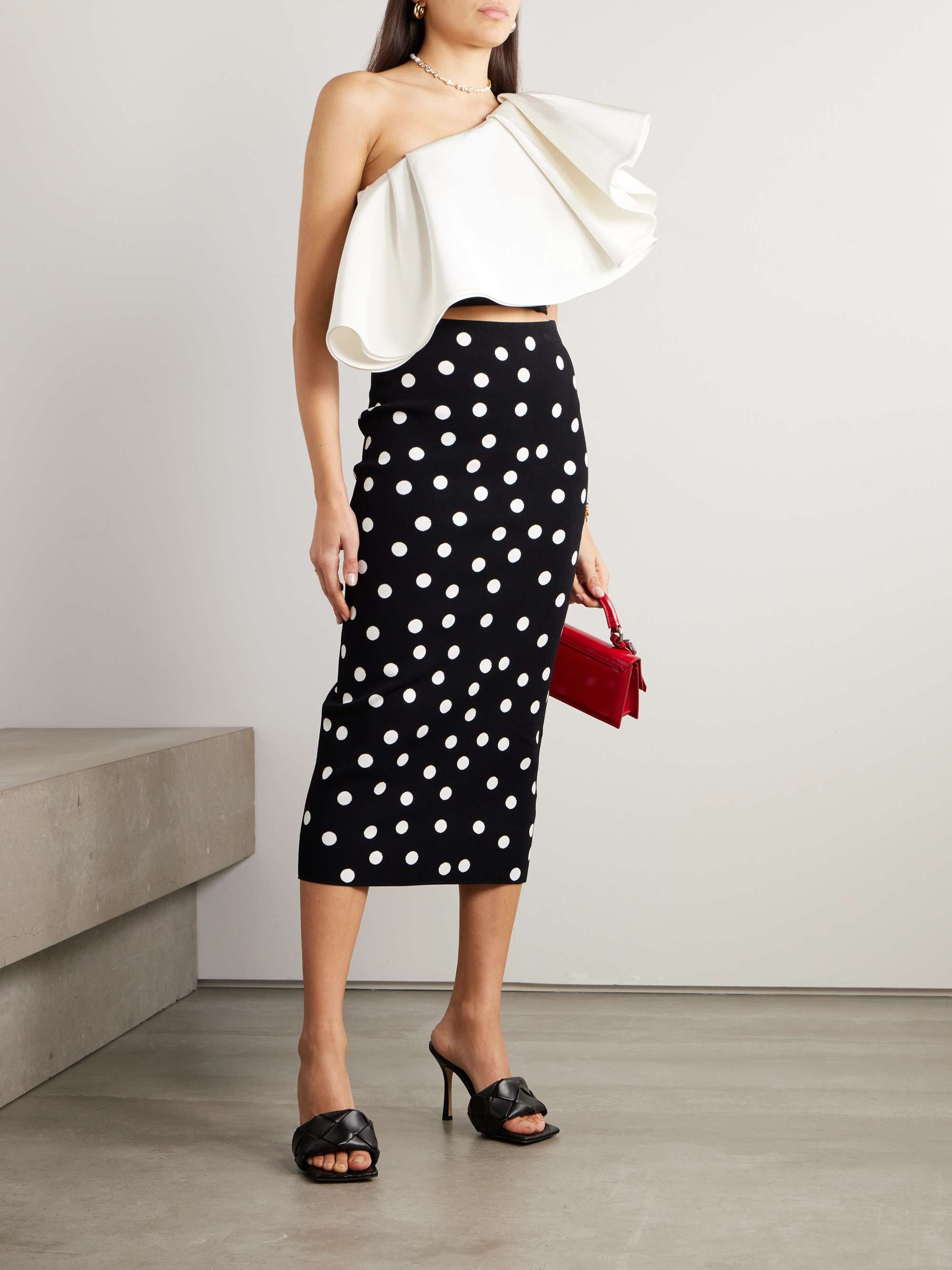 CAROLINA HERRERA 