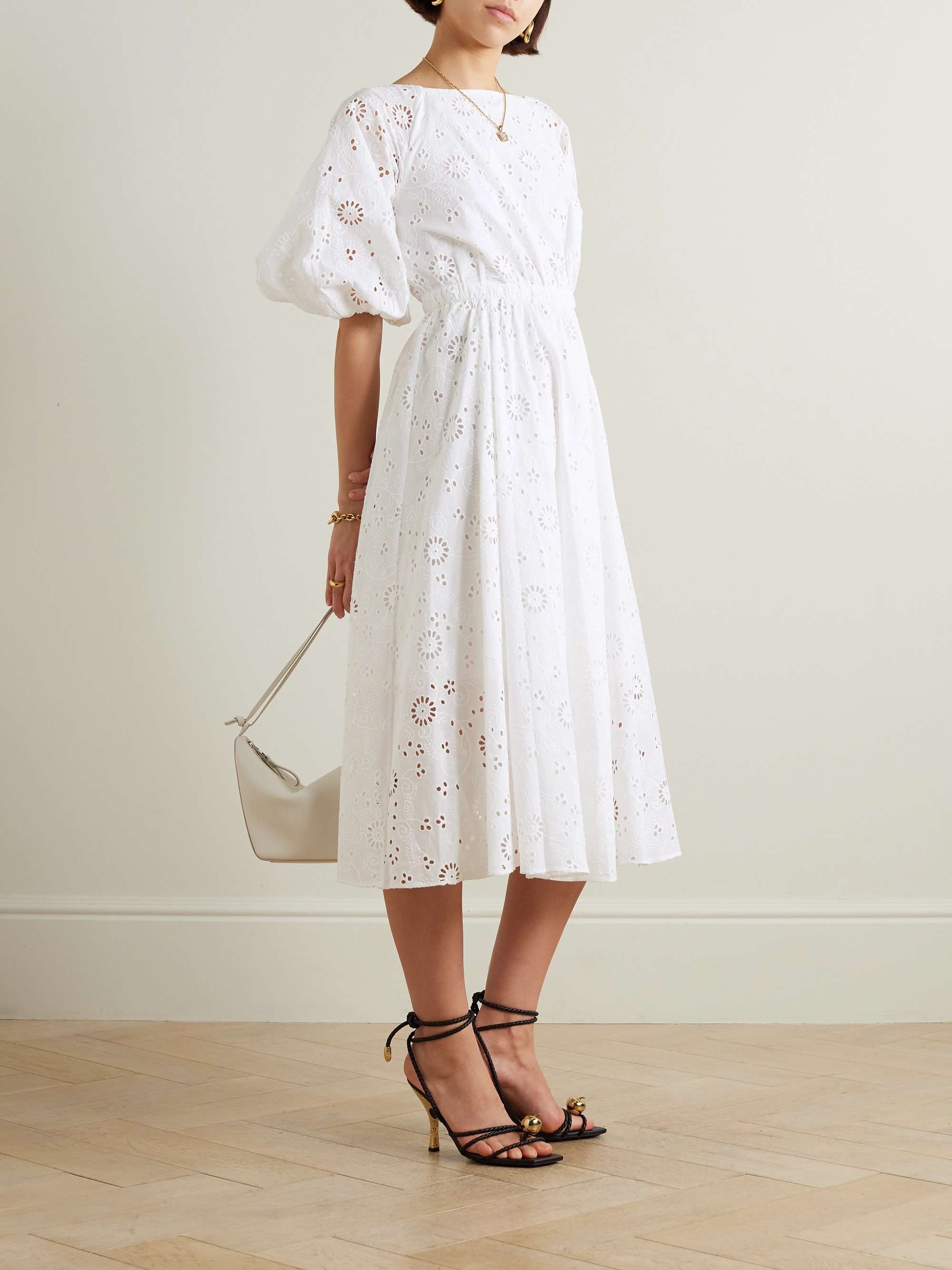 CAROLINA HERRERA 