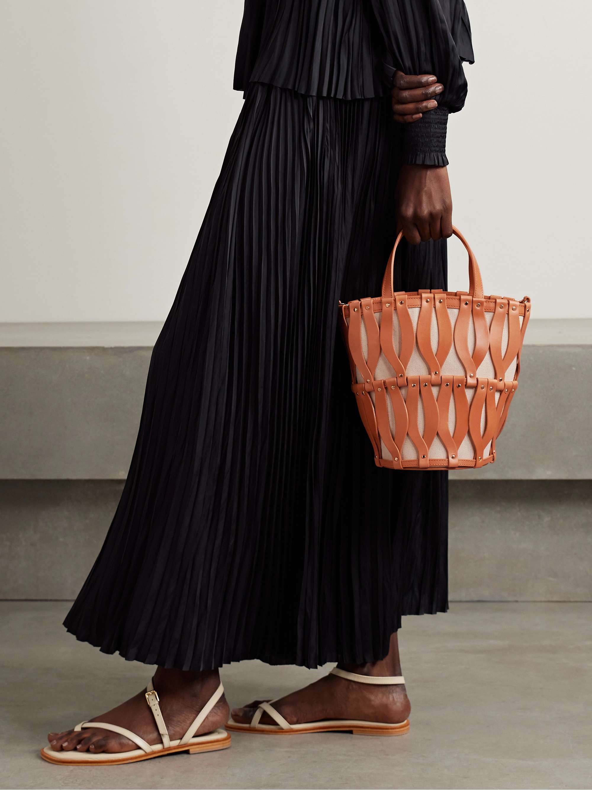 ULLA JOHNSON 
