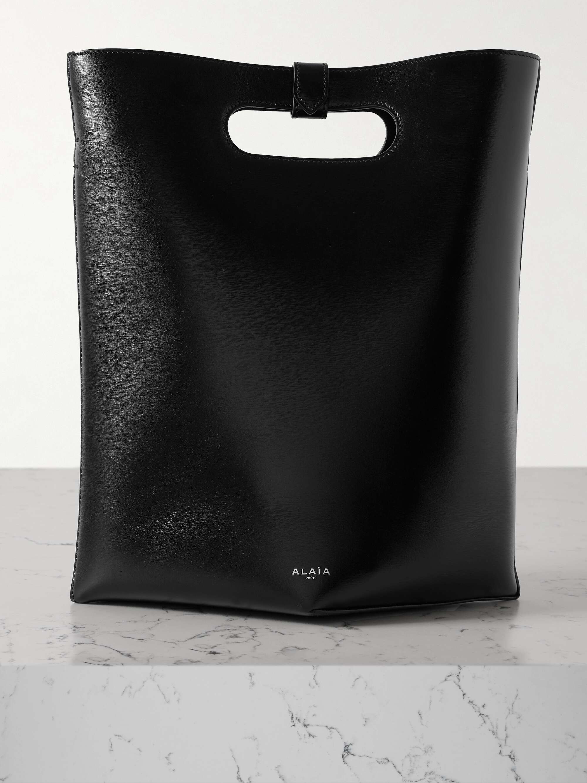 Alaia bag hotsell