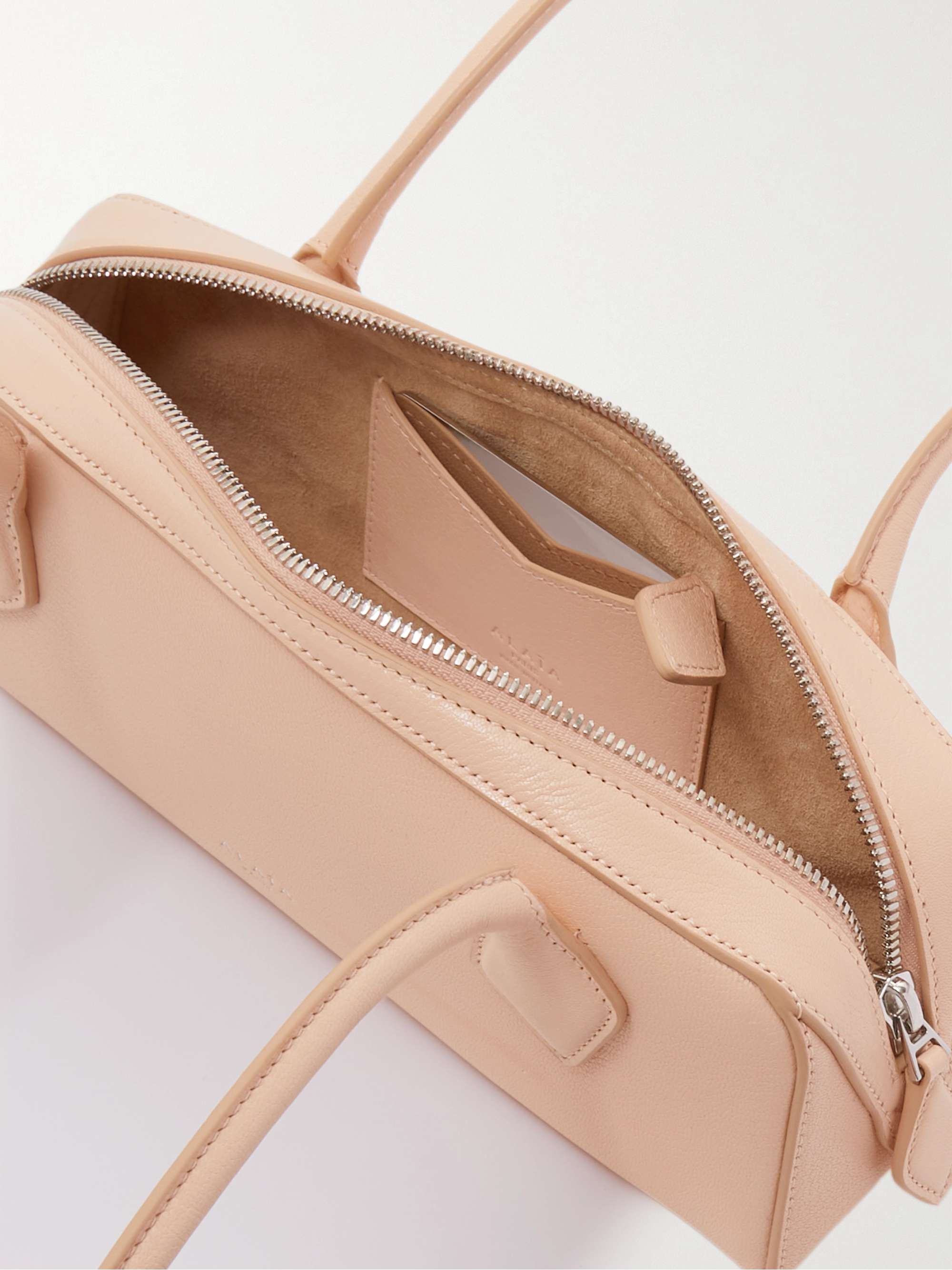 ALAÏA 
