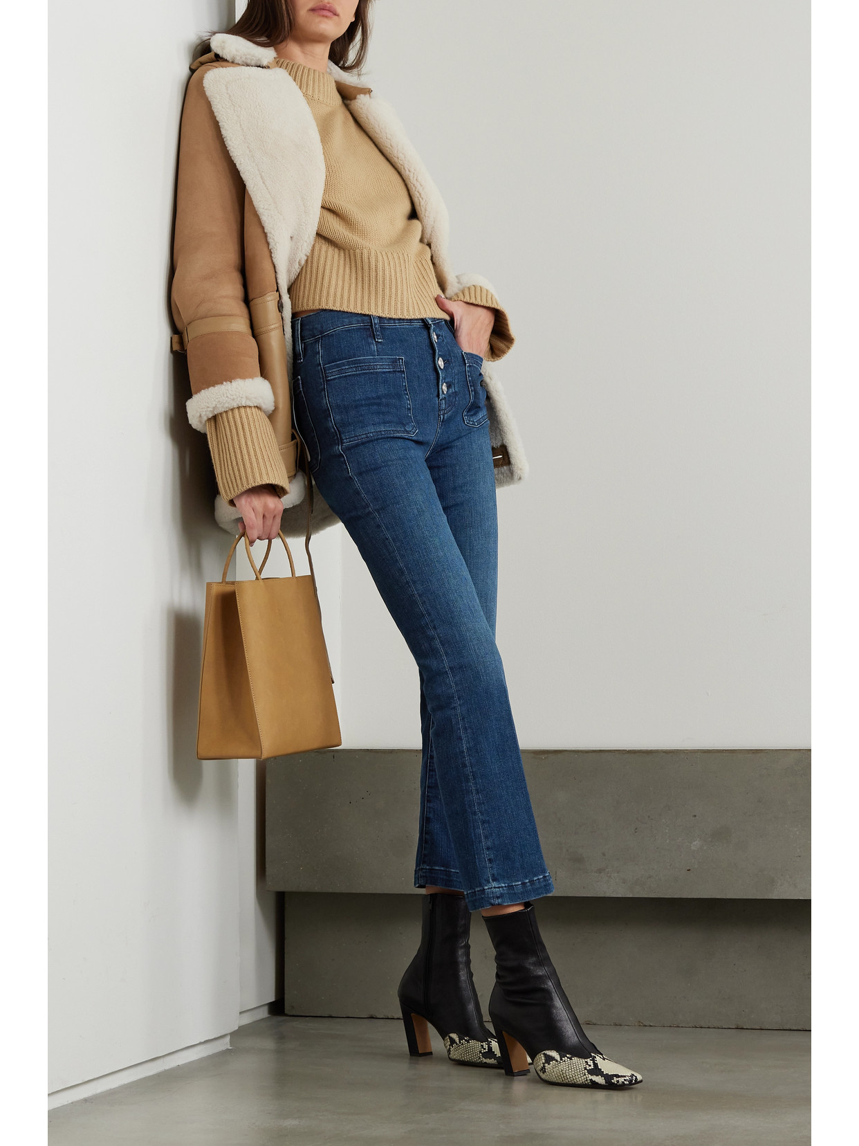 Frame Le Bardot Cropped High-rise Flared Jeans In Blue
