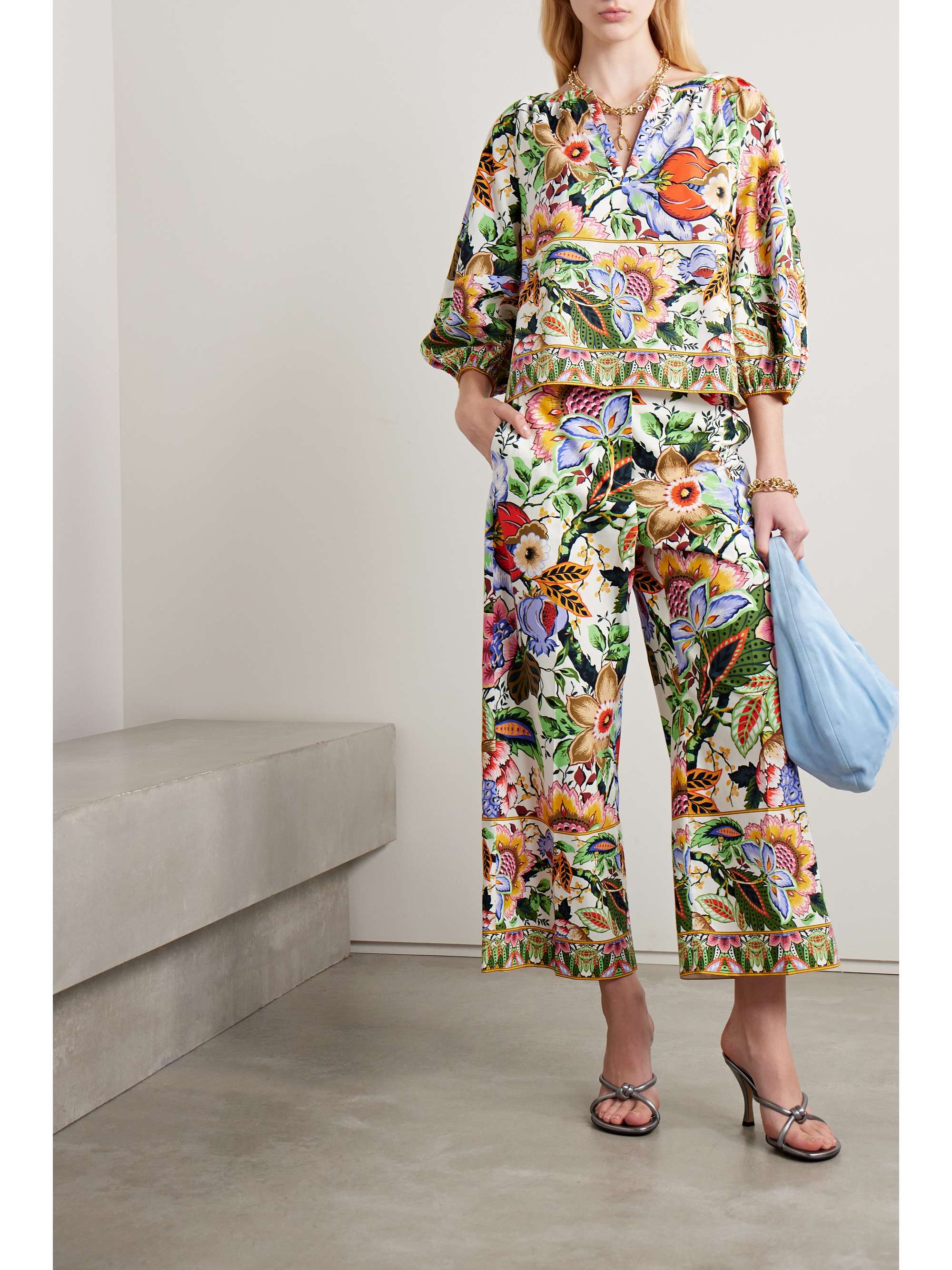 ETRO 