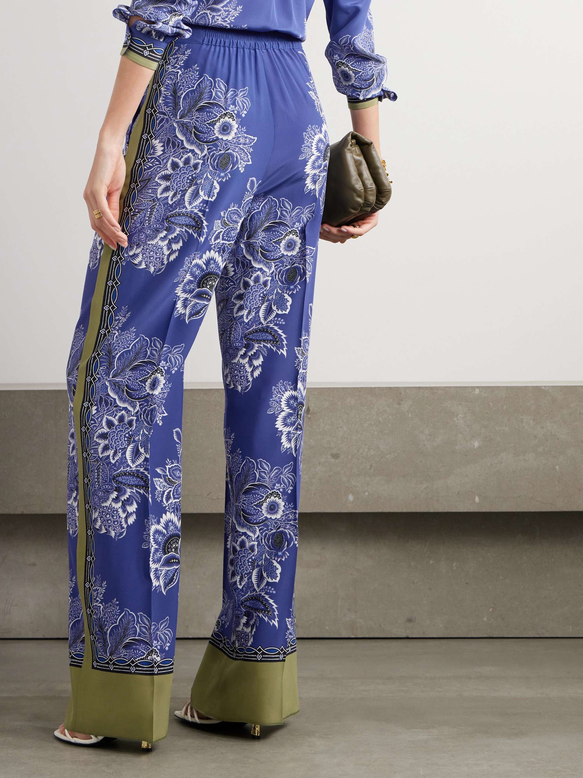 ETRO 