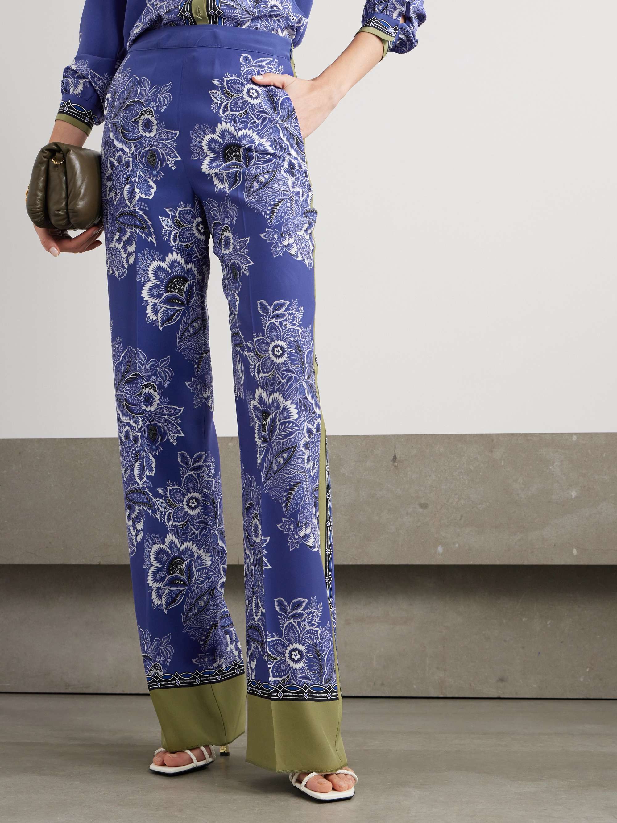 ETRO 