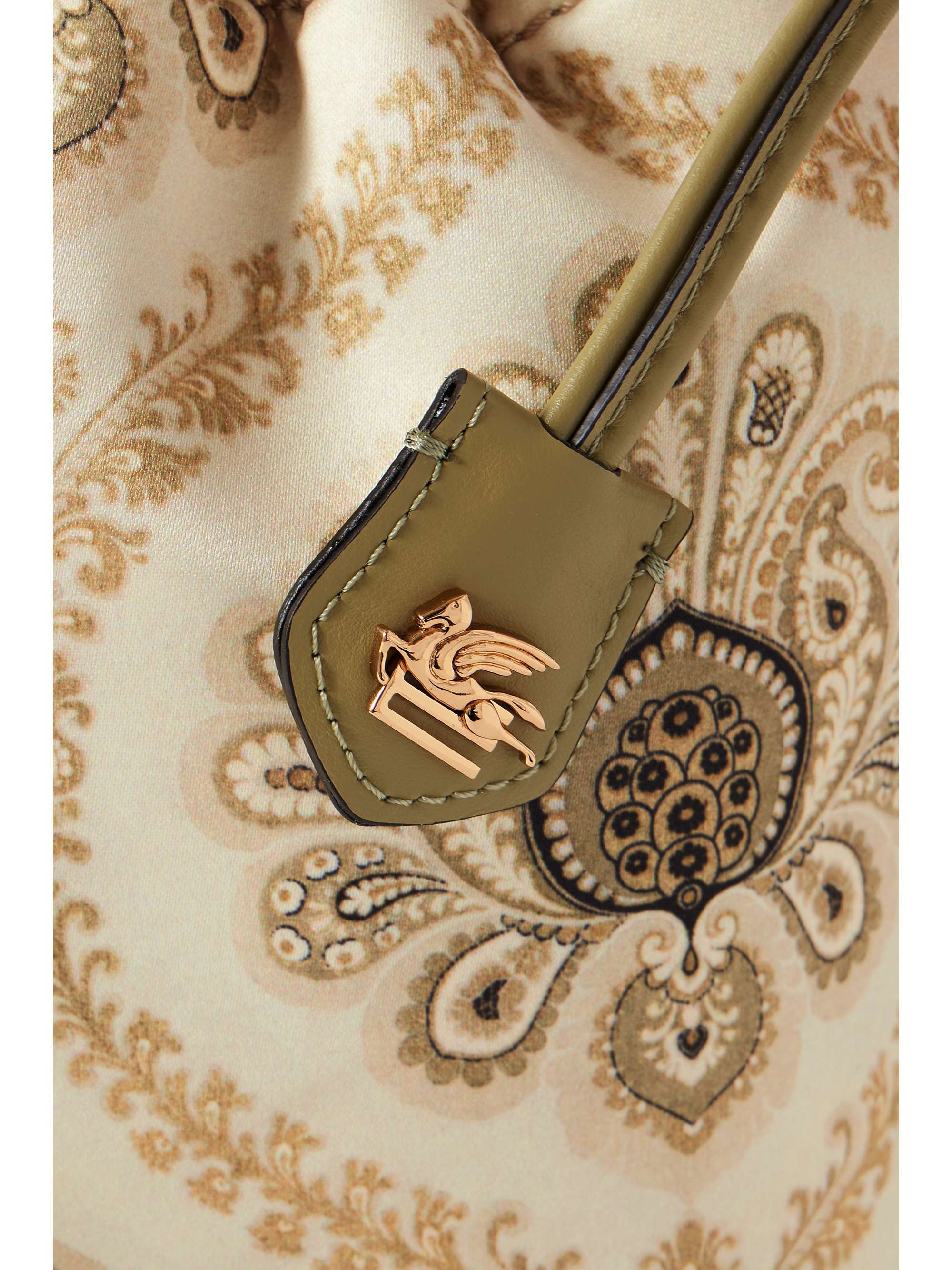ETRO 