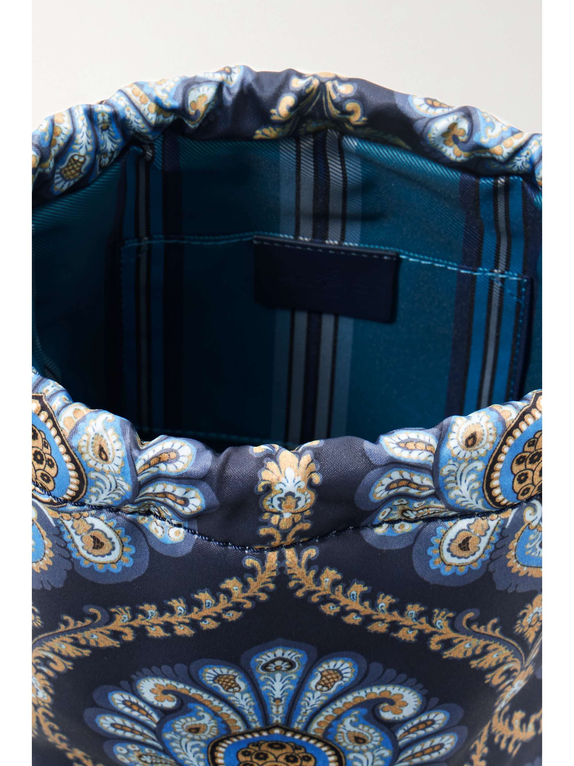 ETRO 
