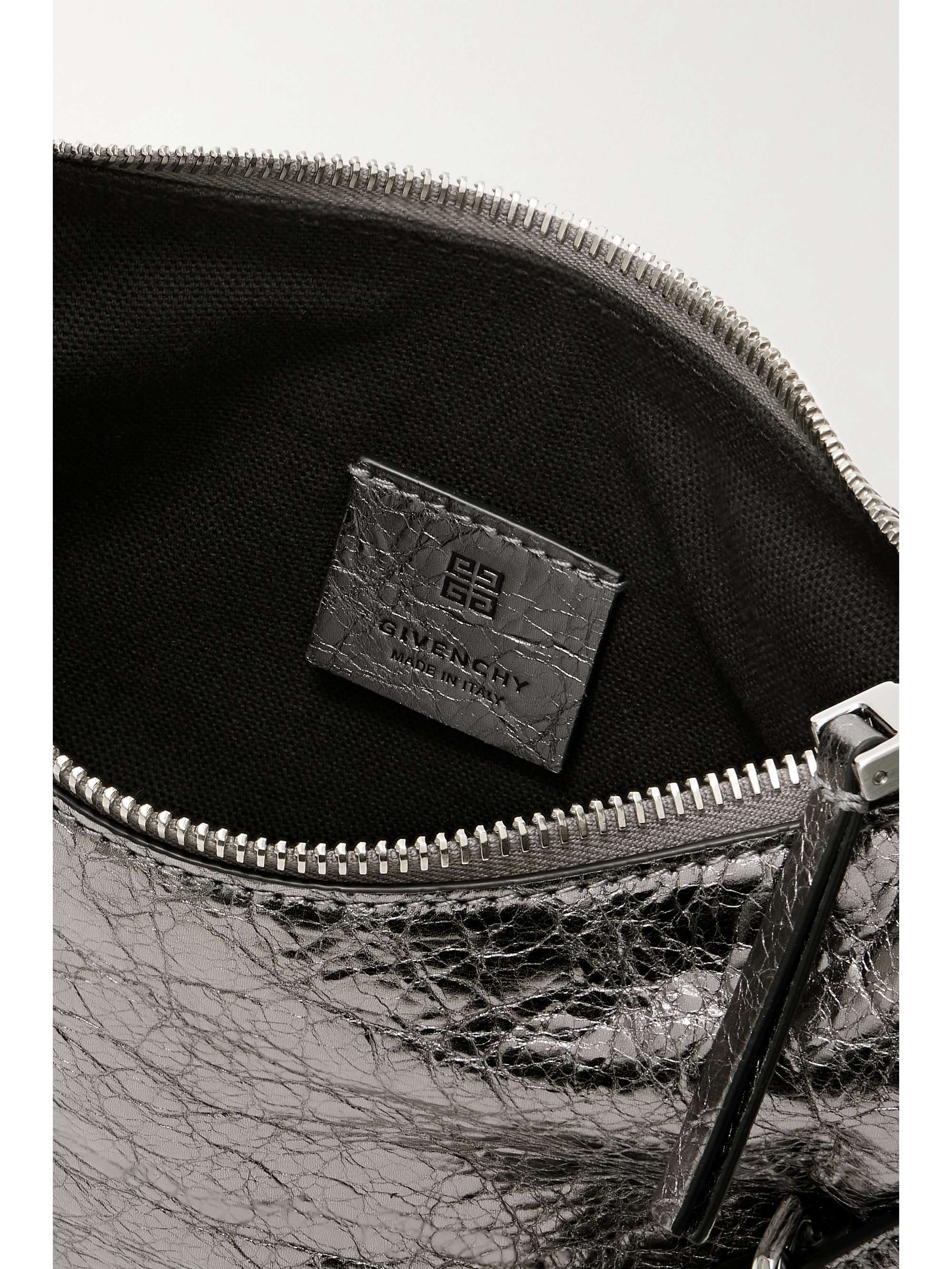 GIVENCHY 