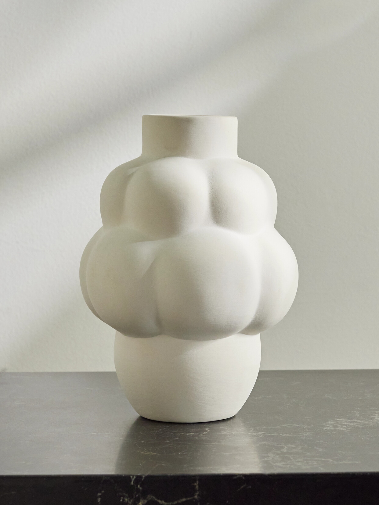 LOUISE ROE - 04 Balloon Petit Ceramic Vase - White