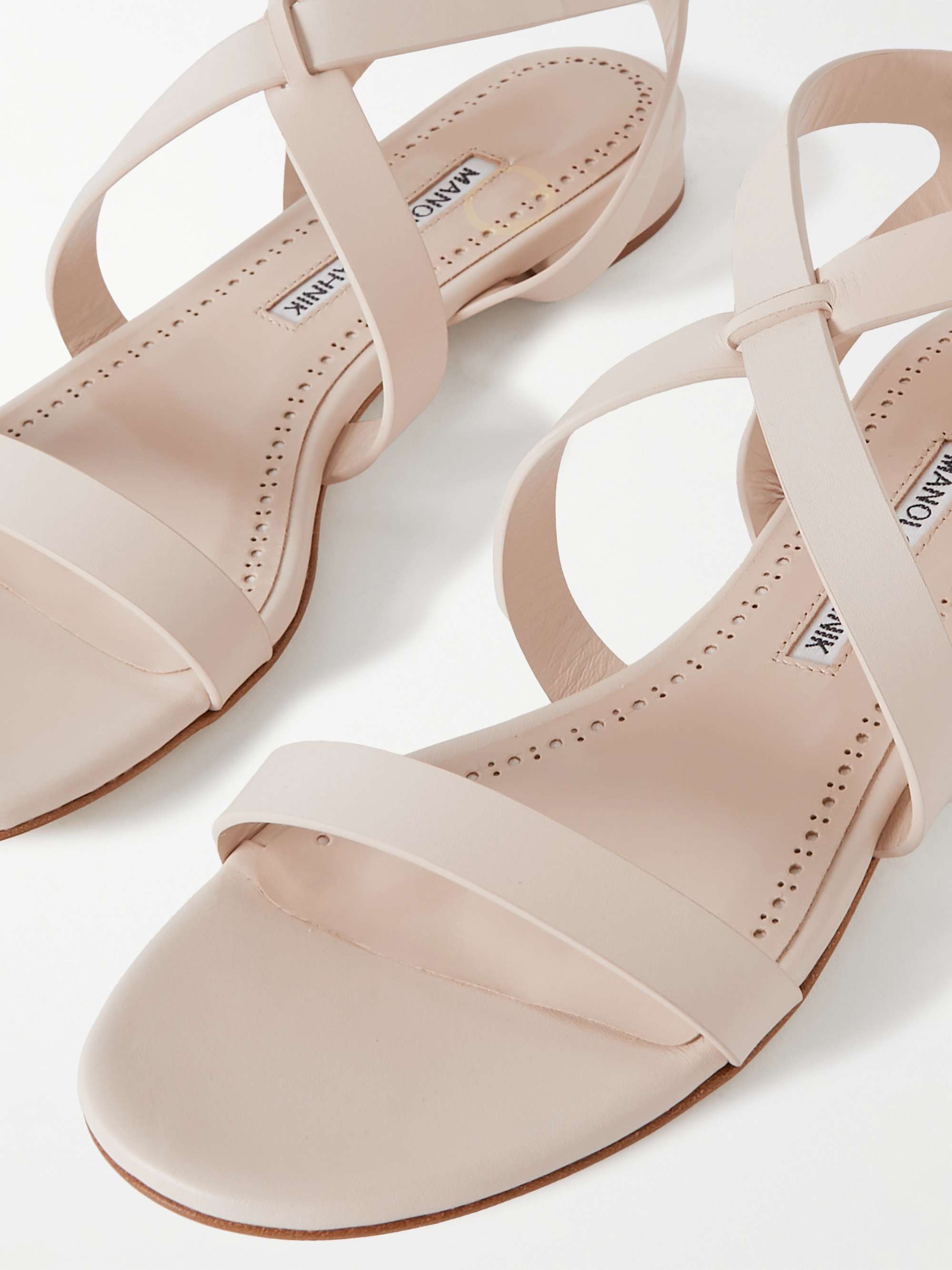MANOLO BLAHNIK 