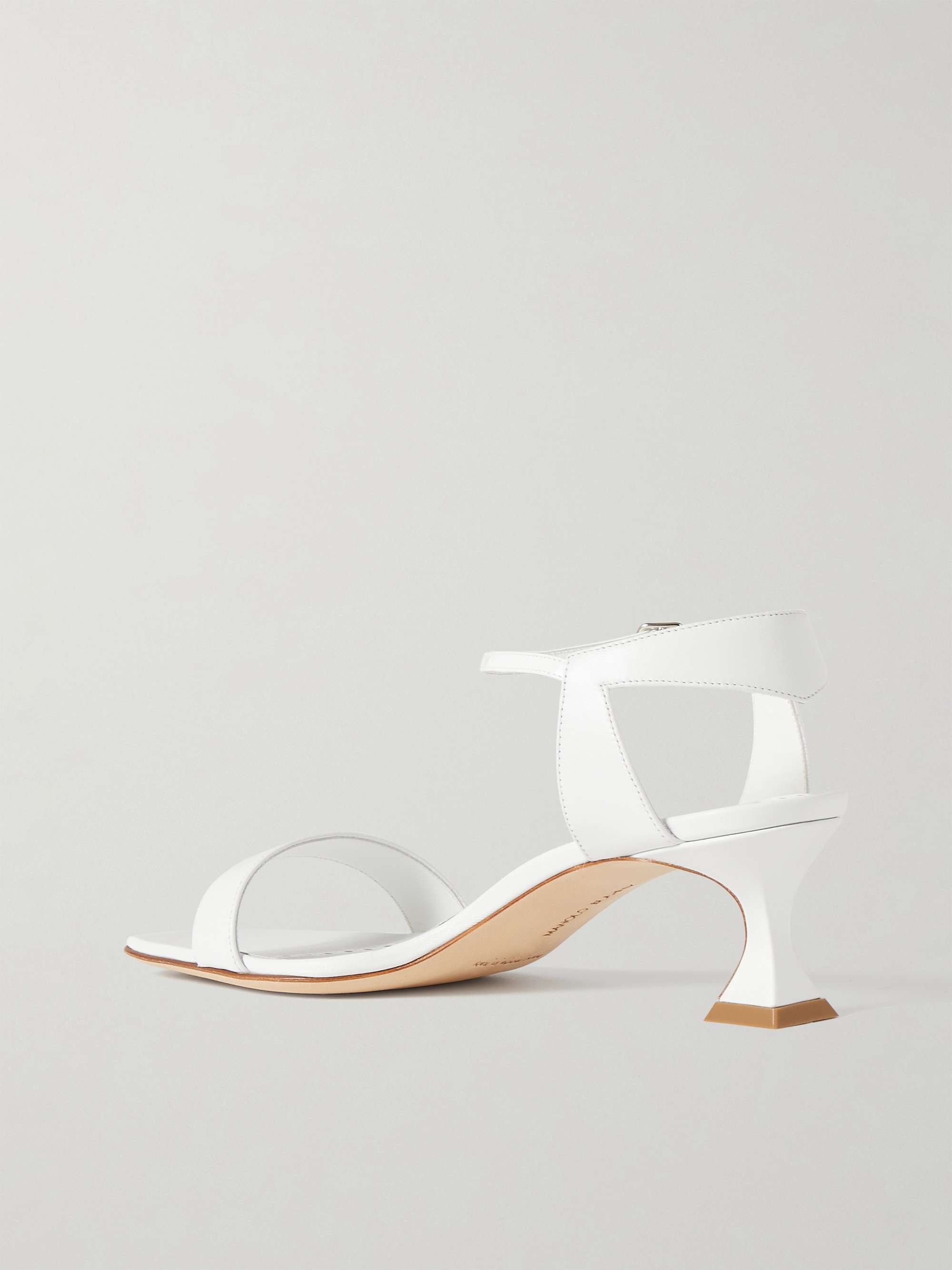 MANOLO BLAHNIK 