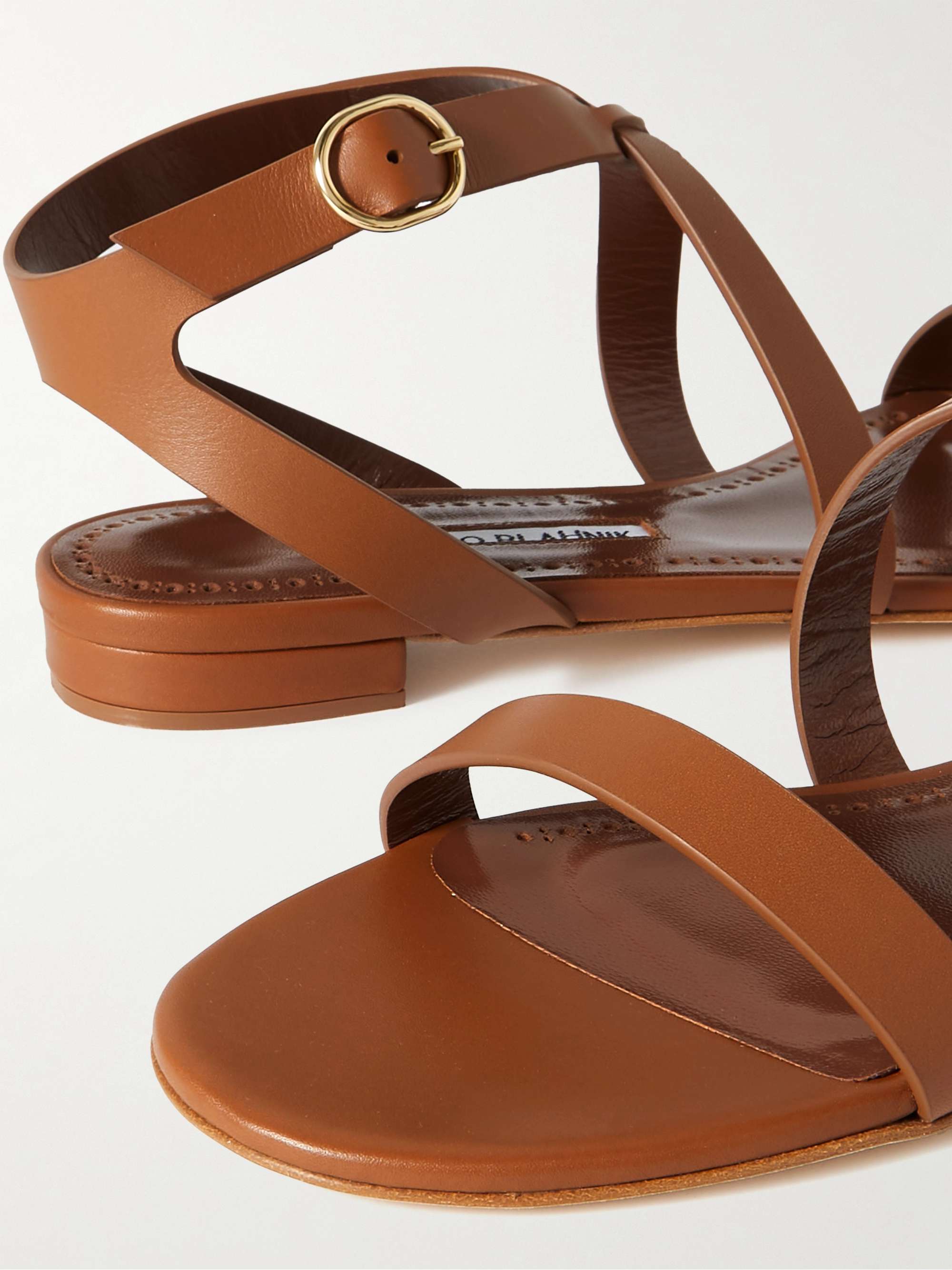 MANOLO BLAHNIK 