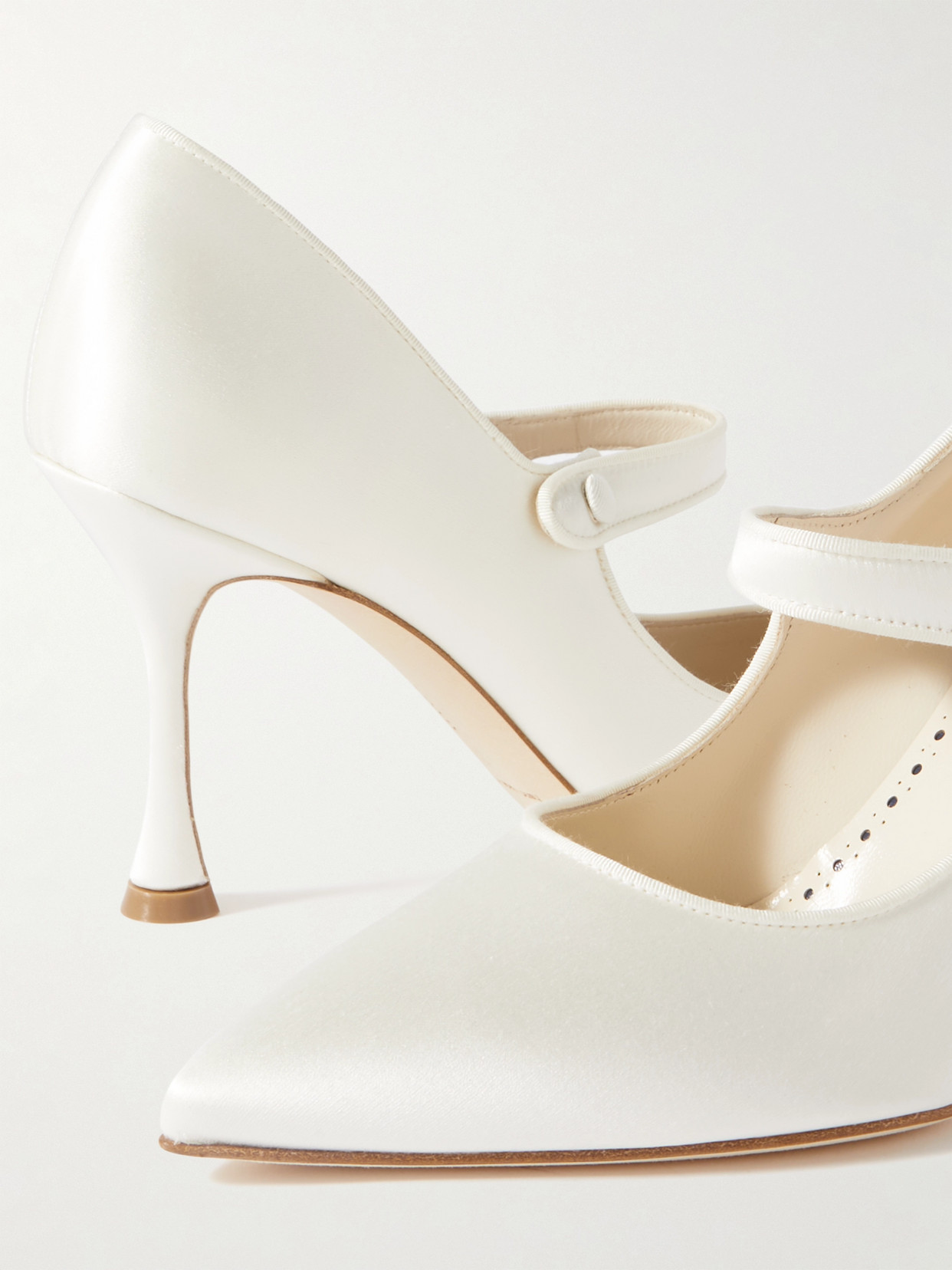 Manolo Blahnik Campari Bridal 90 Grosgrain-trimmed Satin Mary Jane Pumps In Cream